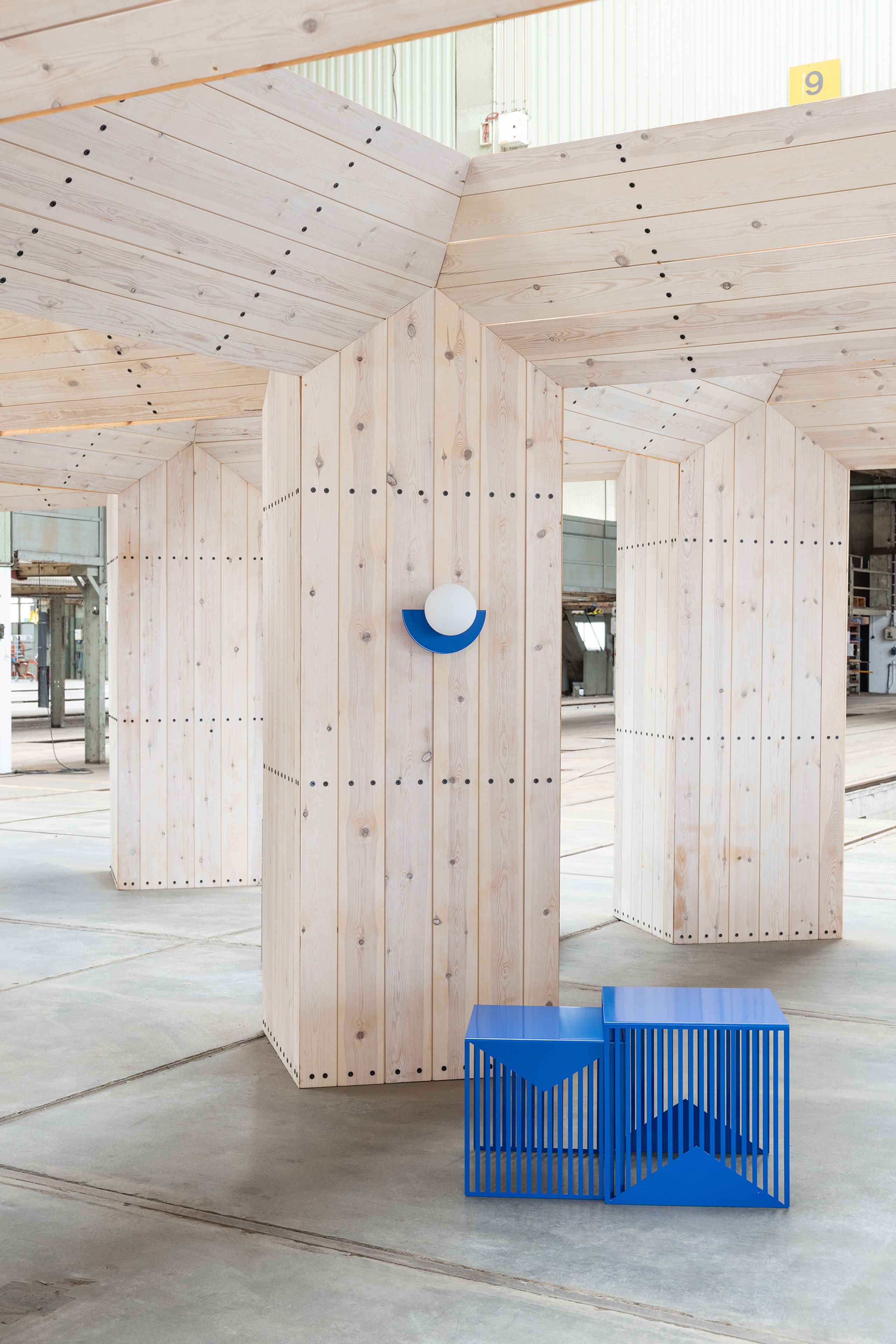 Swedish Ninja - Væglampe - Candy Little Circle 180 S - Ninja Black