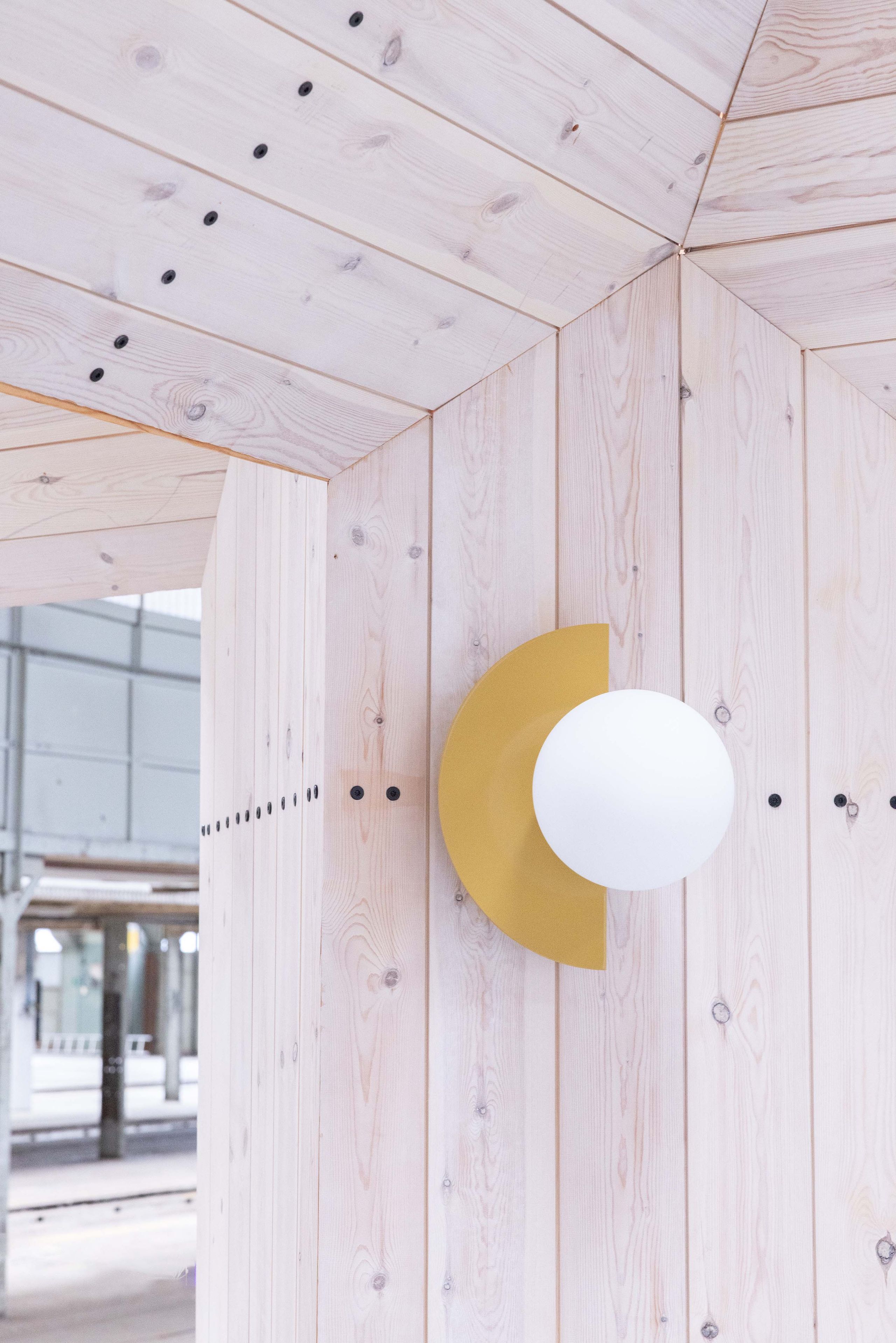 Swedish Ninja - Væglampe - Candy Little Circle 180 S - Ninja Black