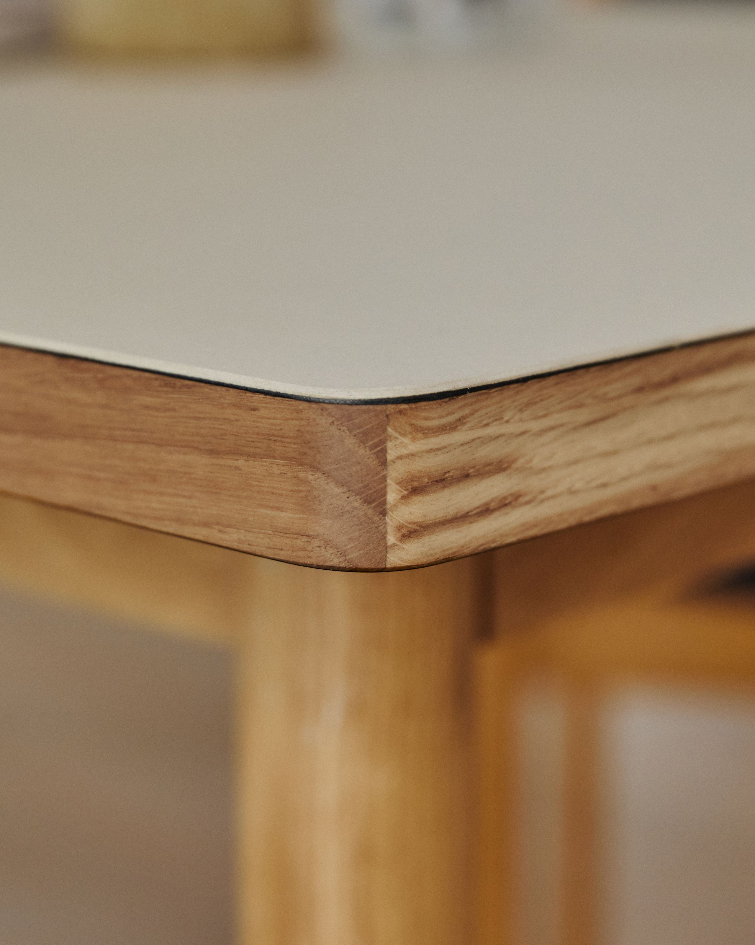 Tablelab - Dining Table - Essential Oak 220x90cm - Mushroom