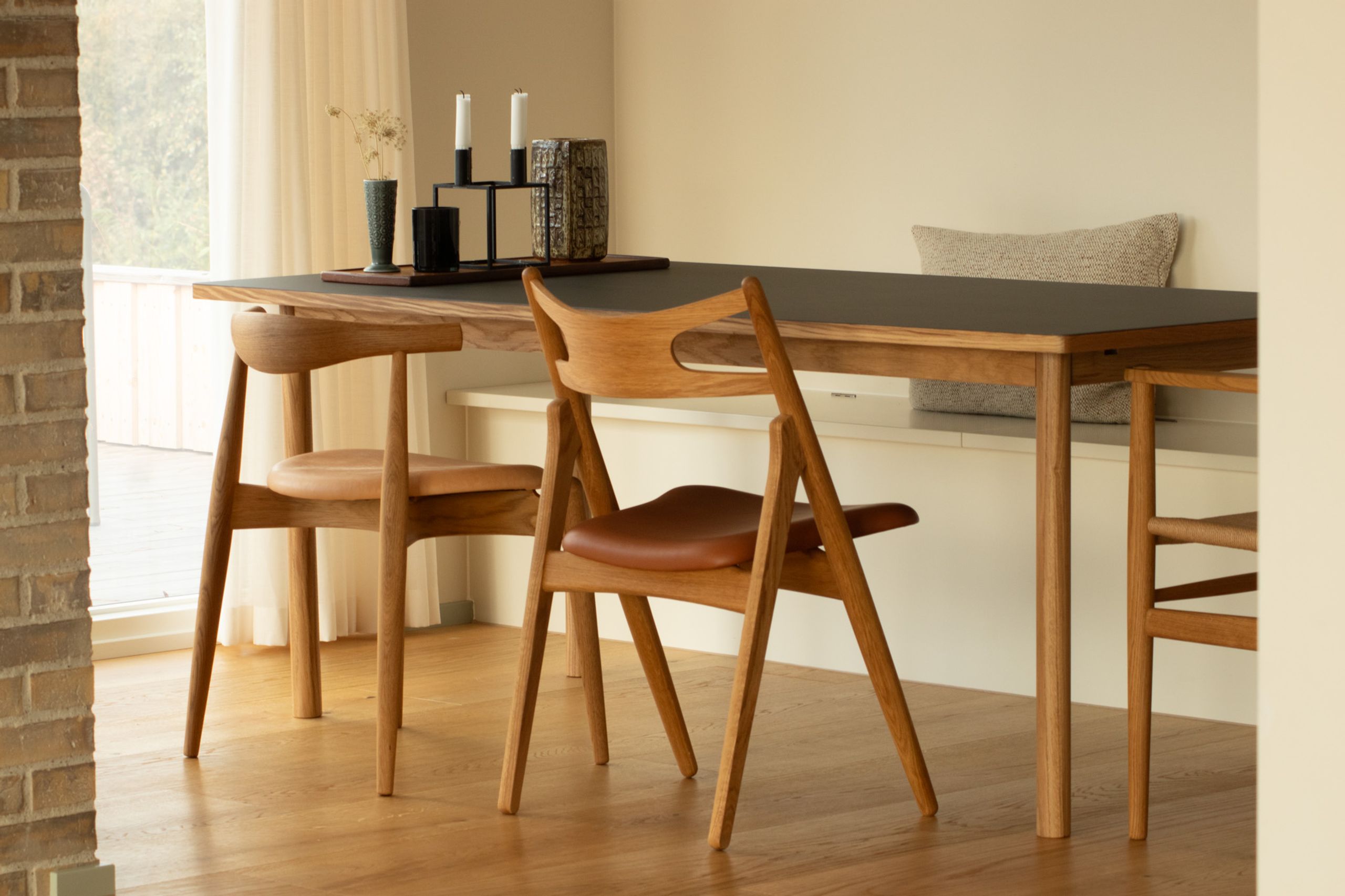 Tablelab - Spisebord - Essential Oak 140x90cm - Charcoal