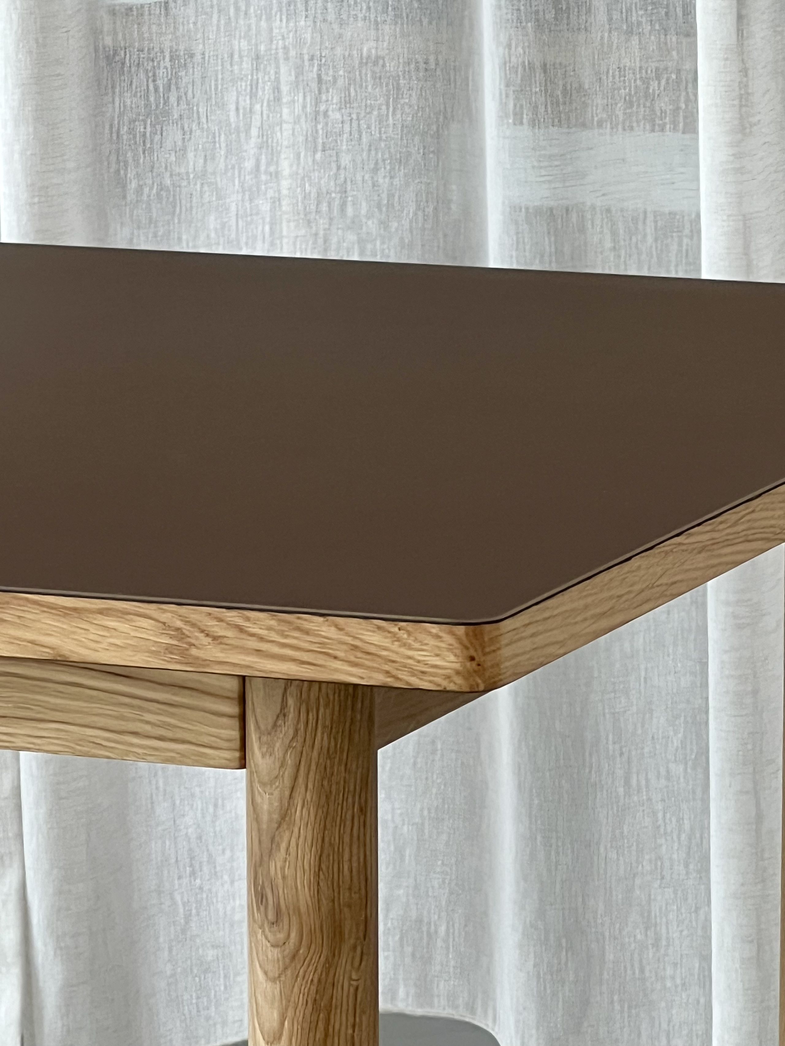 Tablelab - Dining Table - Essential Oak 140x90cm - Espresso