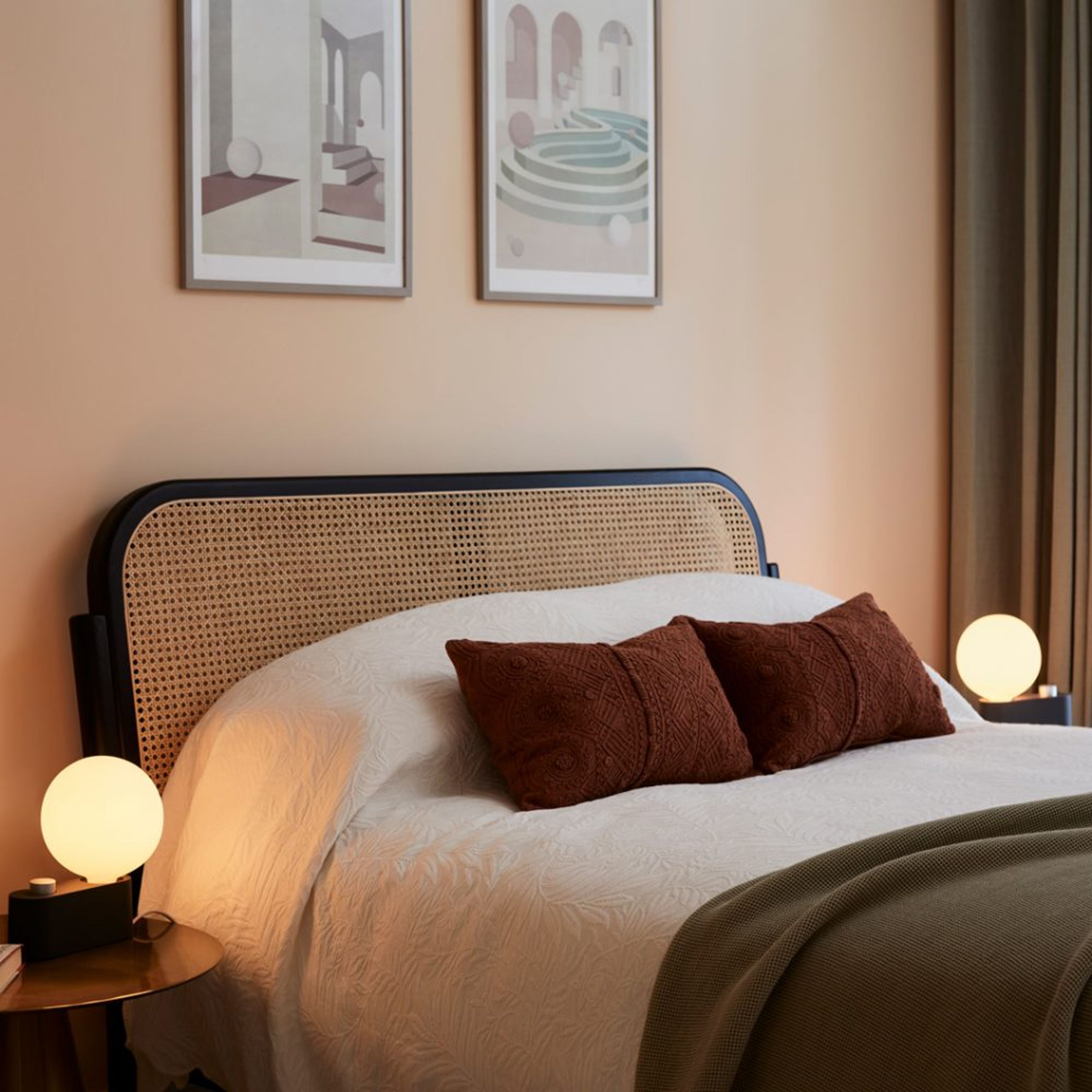 Tala - Table Lamp - Alumina Table Lamp - Charcoal