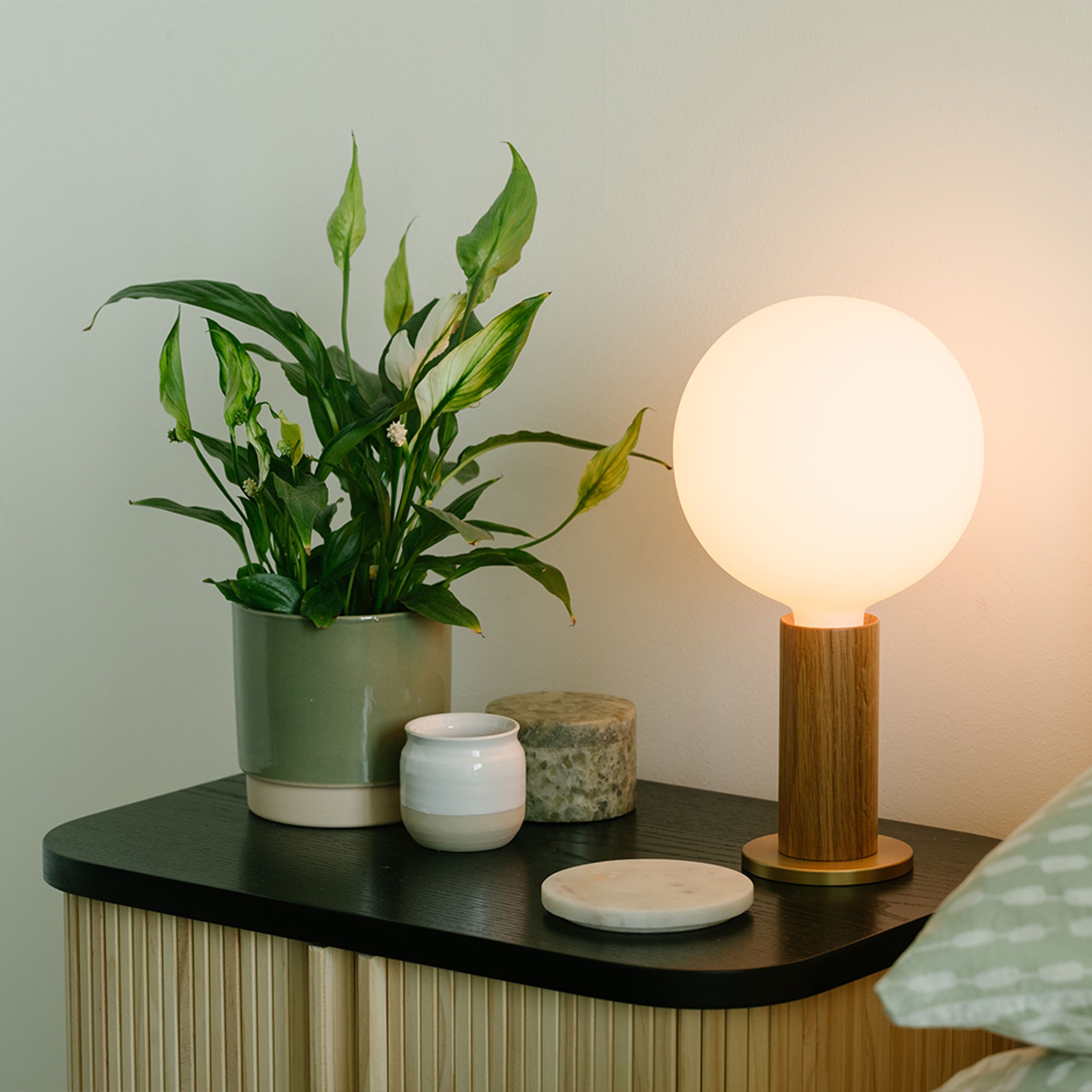 Tala - Candeeiro de mesa - Knuckle Table Lamp - Oak
