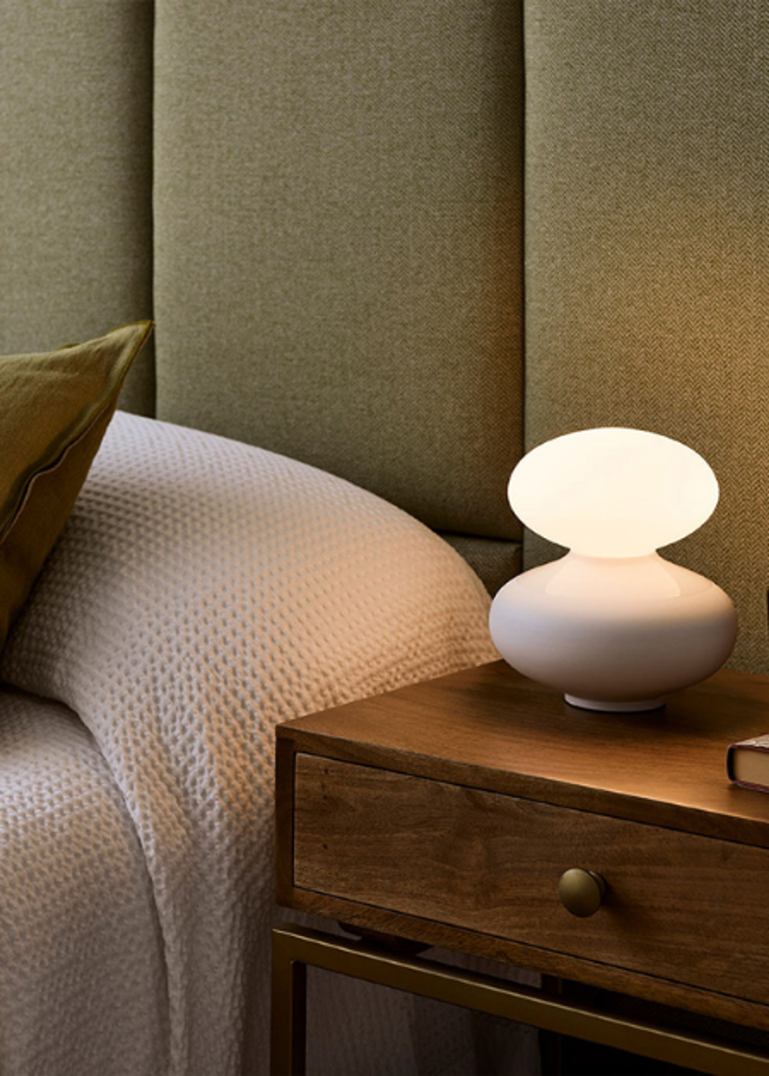Tala - Table Lamp - Reflection - Lampe - Tala - Oval - Table Lamp