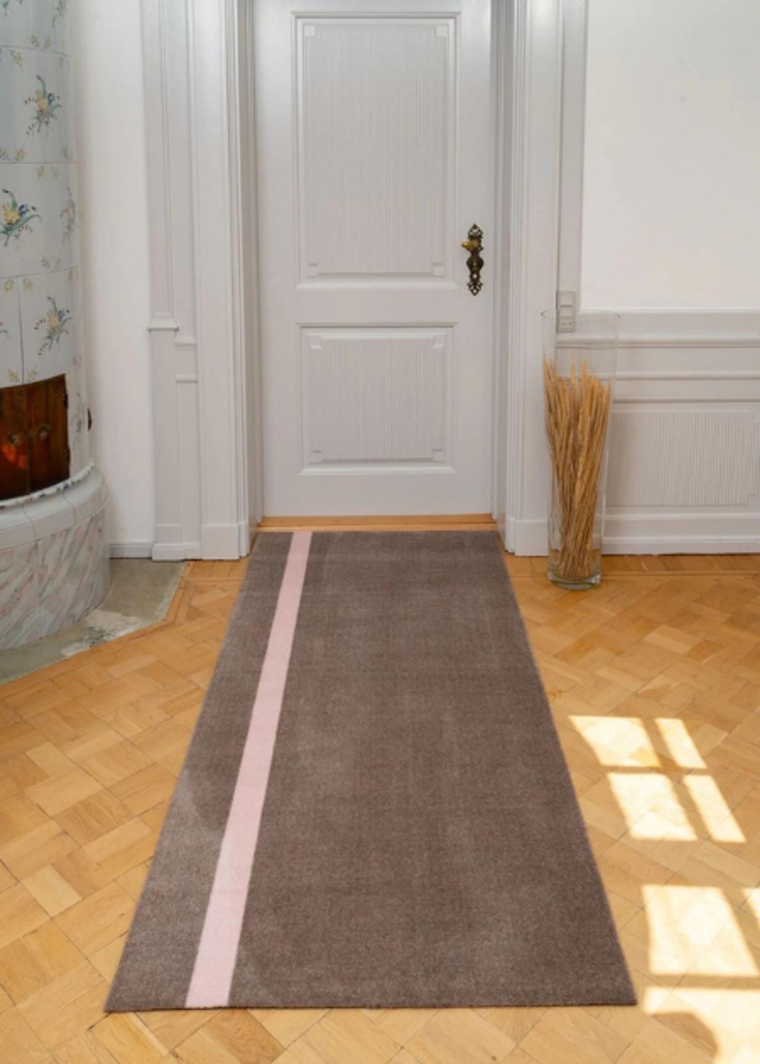 Tica Copenhagen - Rug - Stripe Vertical - Sand/Light Pink