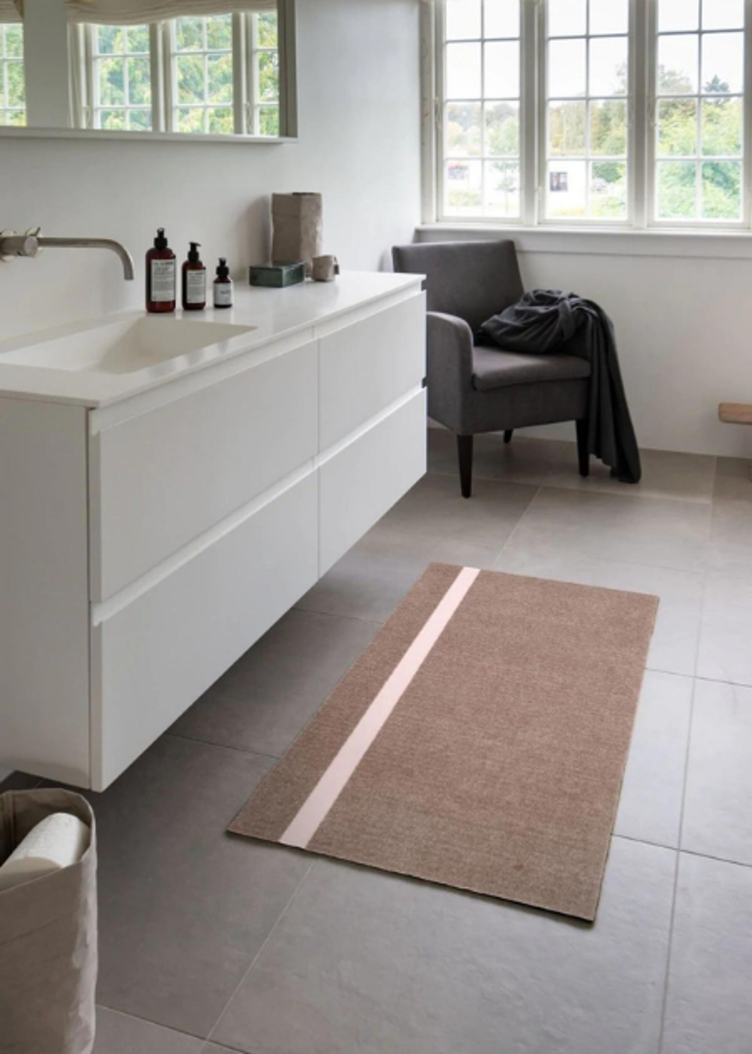 Tica Copenhagen - Rug - Stripe Vertical - Sand/Light Pink