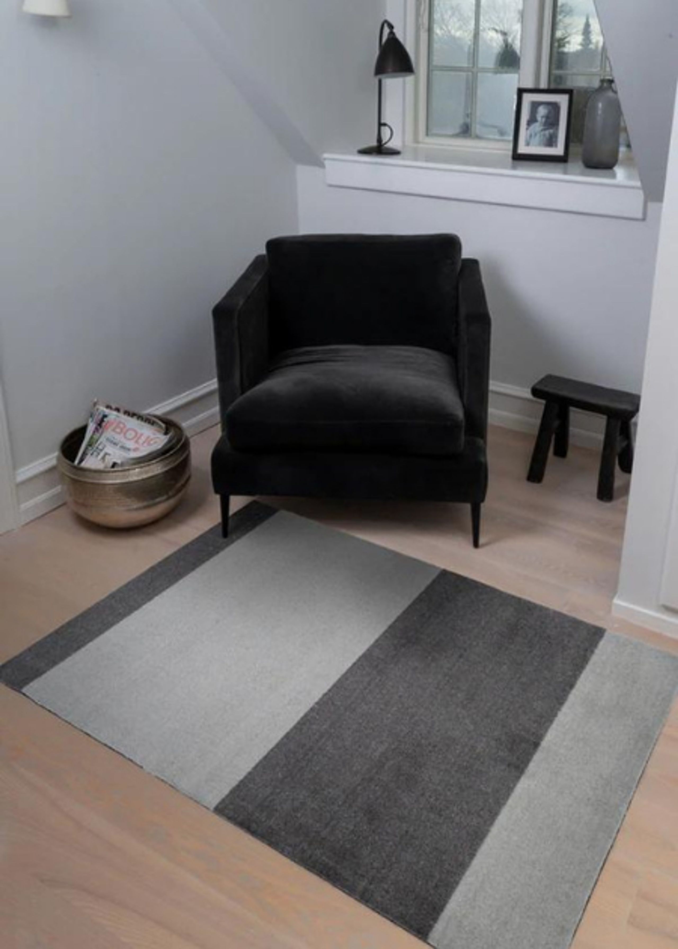 Tica Copenhagen - Rug - STRIPES HORIZON - Steelgrey/Light Grey