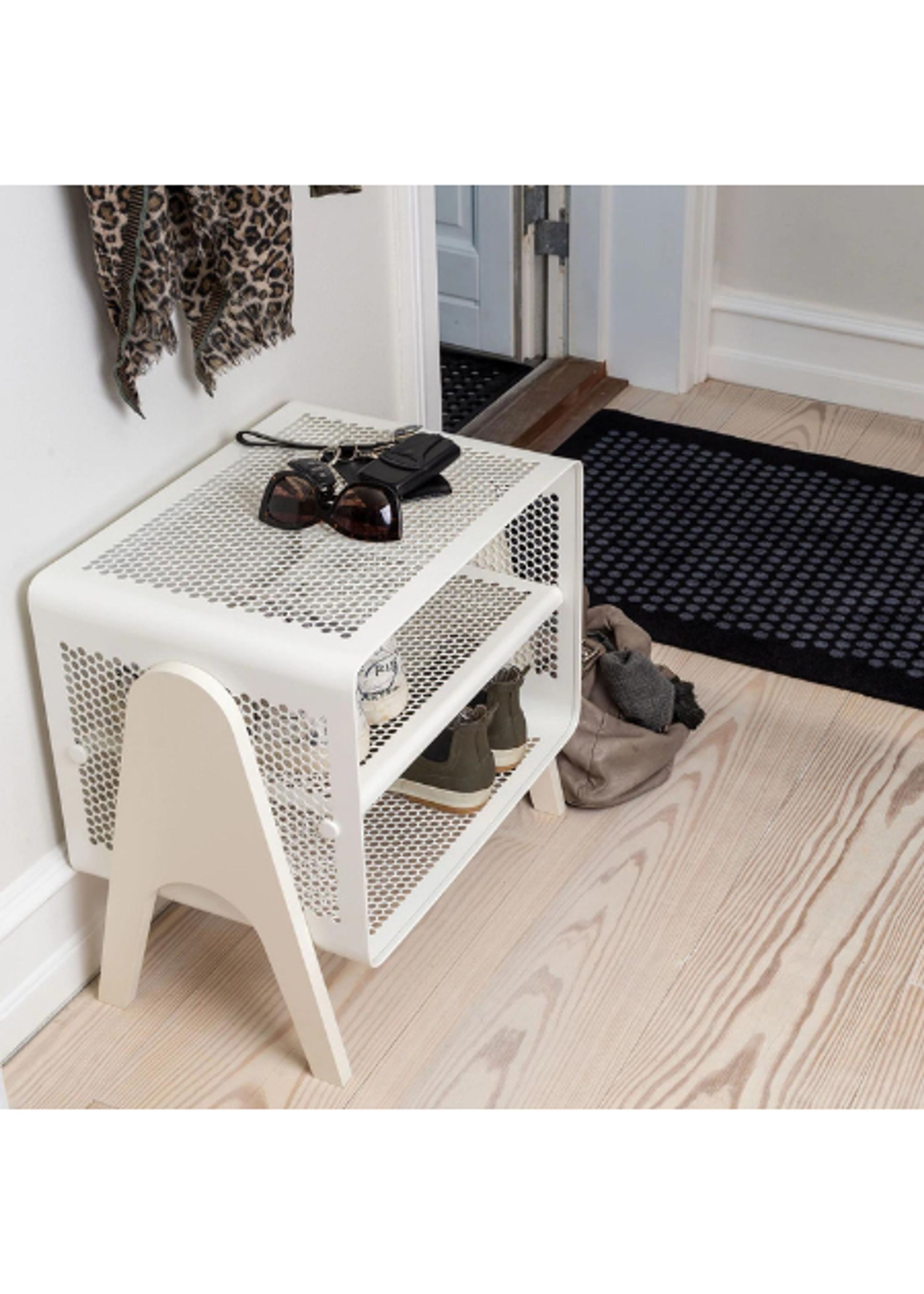 Tica Copenhagen - Shoe Rack - Tica Rack - Floor - White - Small - Floor
