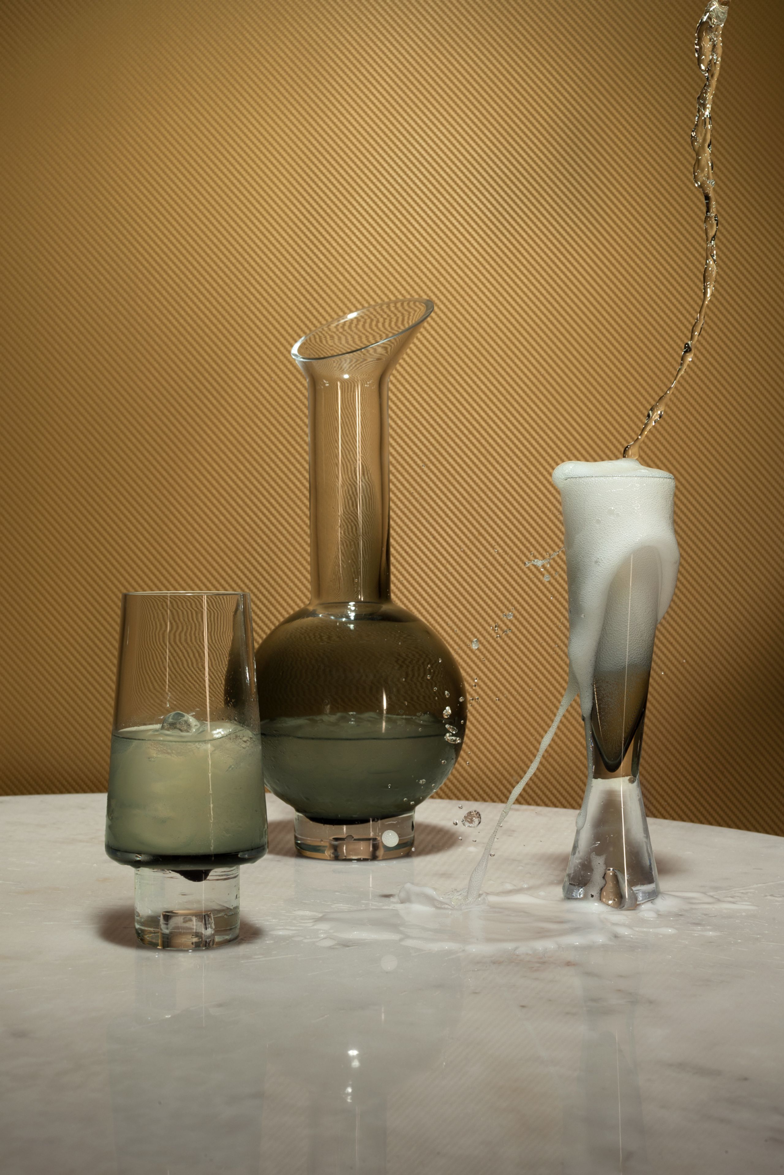 Tom Dixon - Sklenice na šampaňské - Tank Champagne Glasses - Clear / Black