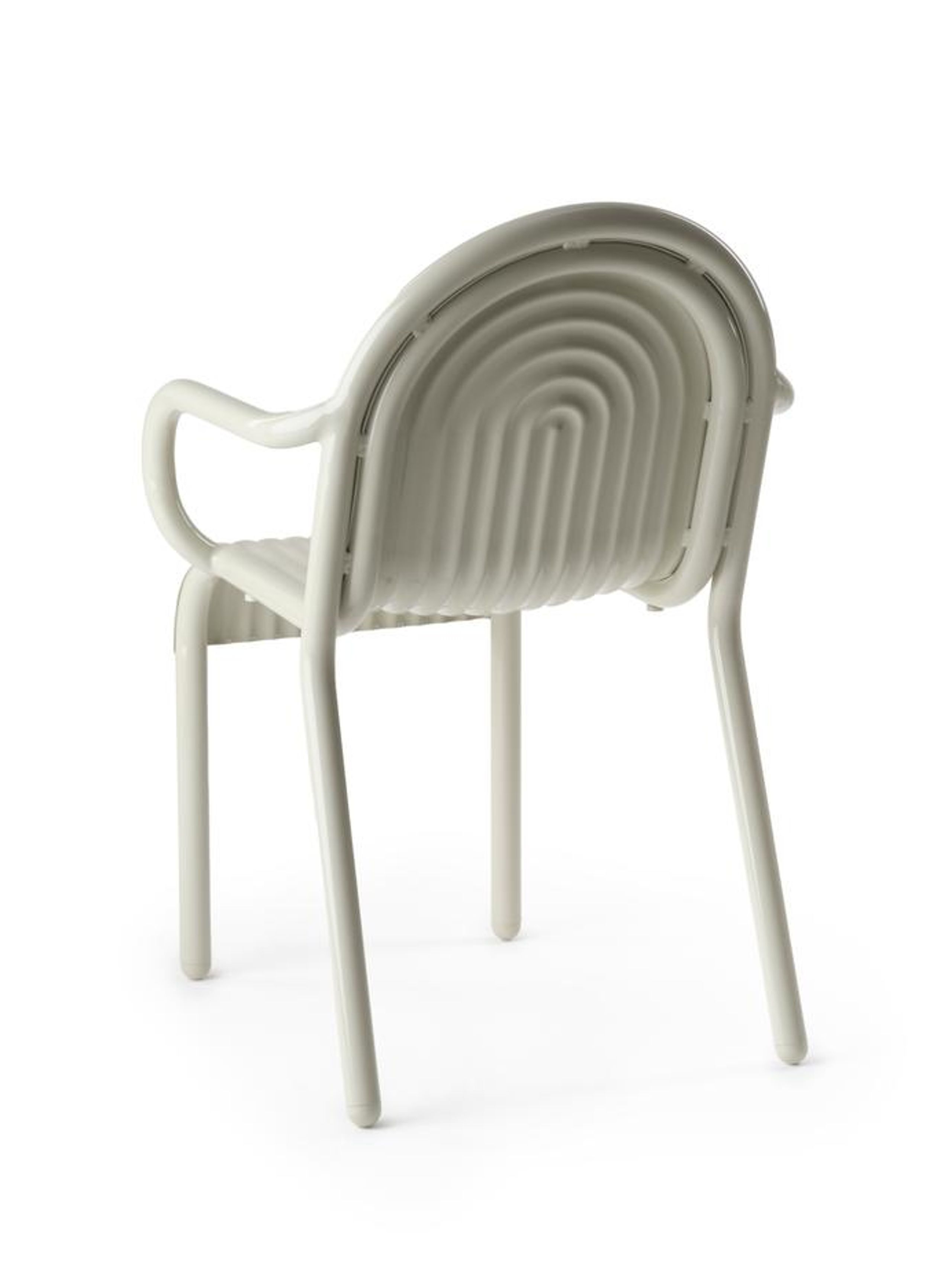 Tom Dixon - Krzesło ogrodowe - Groove Arm Chair - Putty