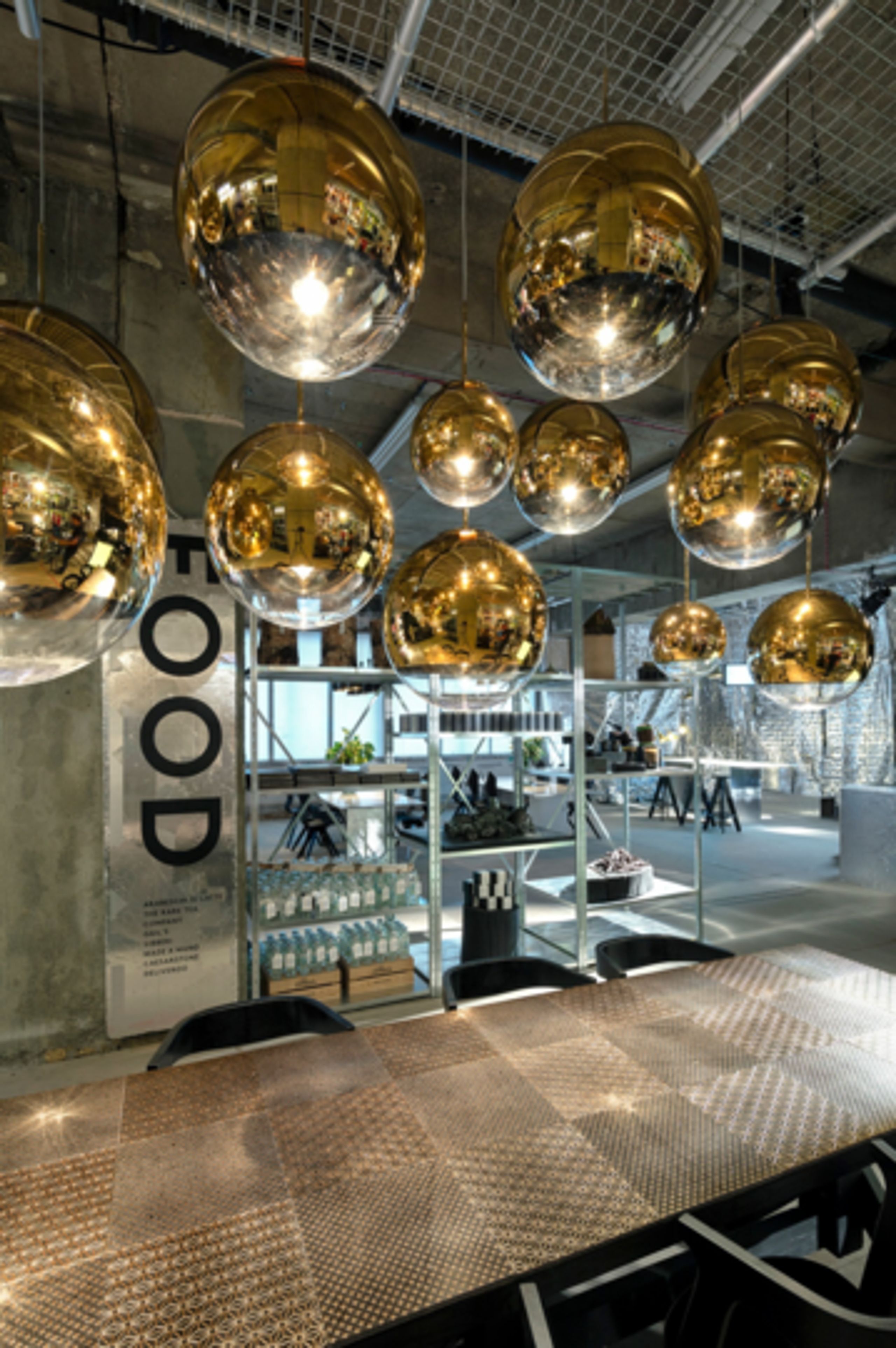 Tom Dixon - Pendant Lamp - Mirror Ball Pendant LED - Mirrored Gold 25