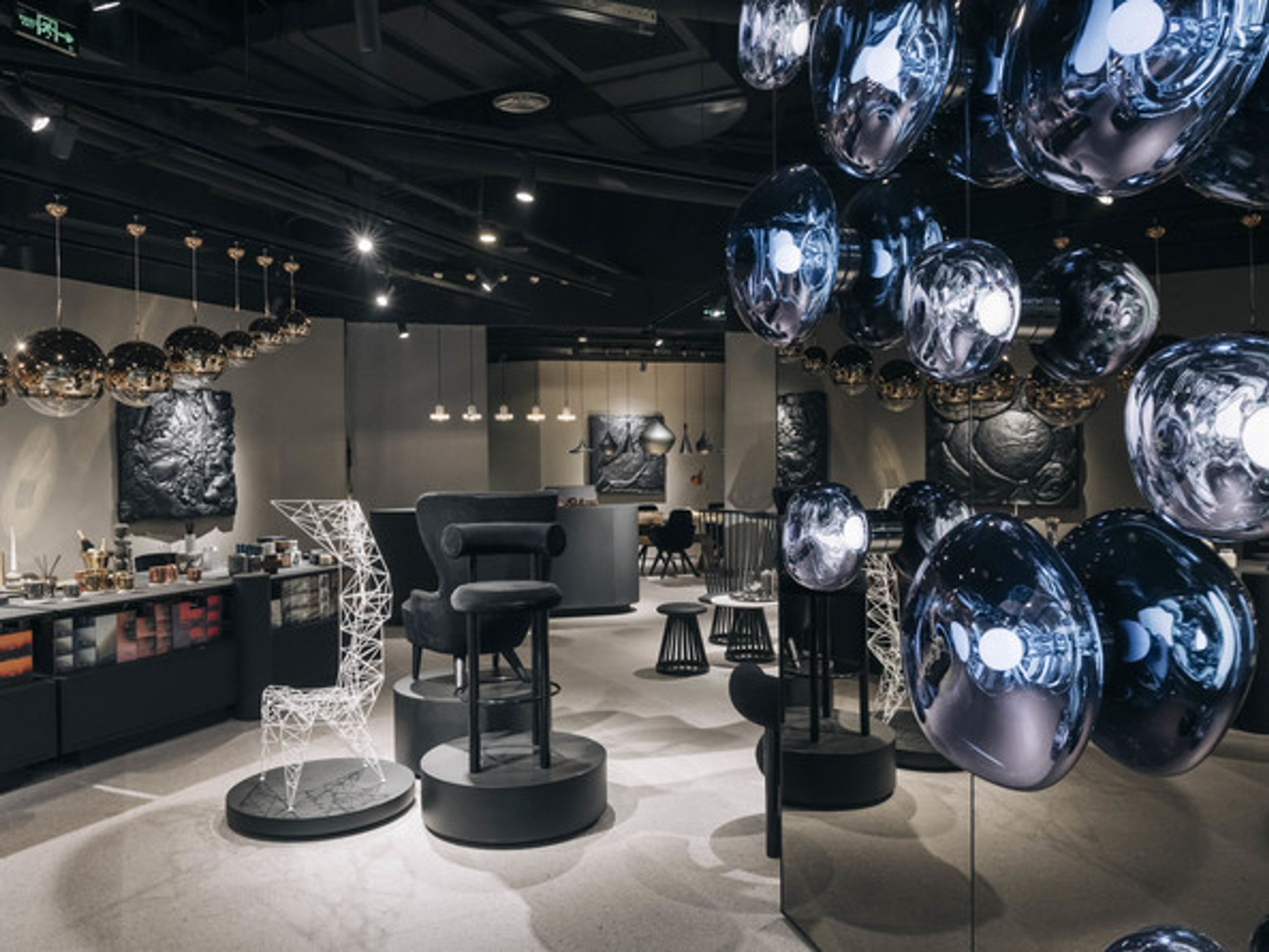 Tom Dixon - Wall lamp - Melt Surface LED - Mirrored Bronze