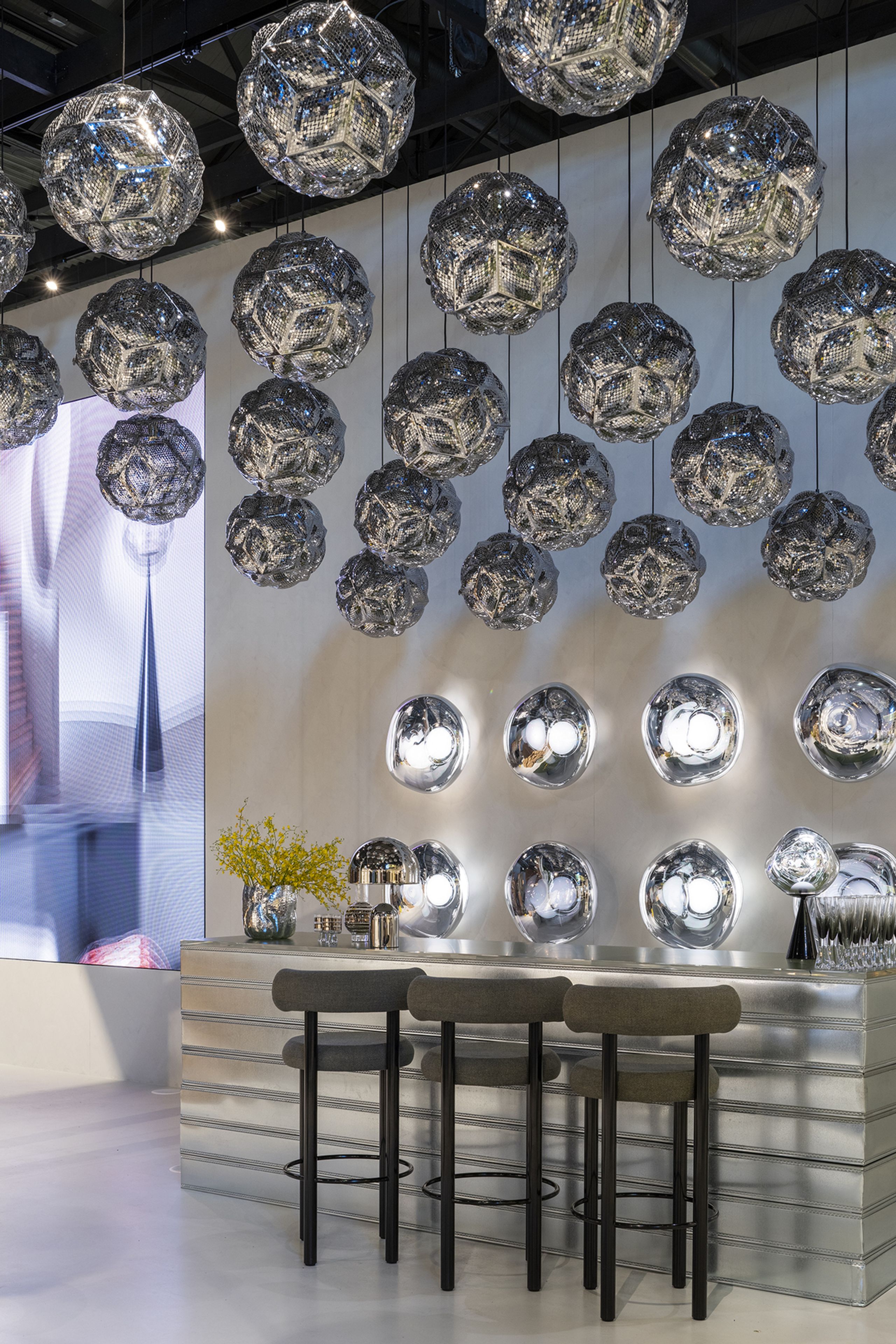 Tom Dixon - Kinkiet - Melt Surface LED - Mirrored Gold