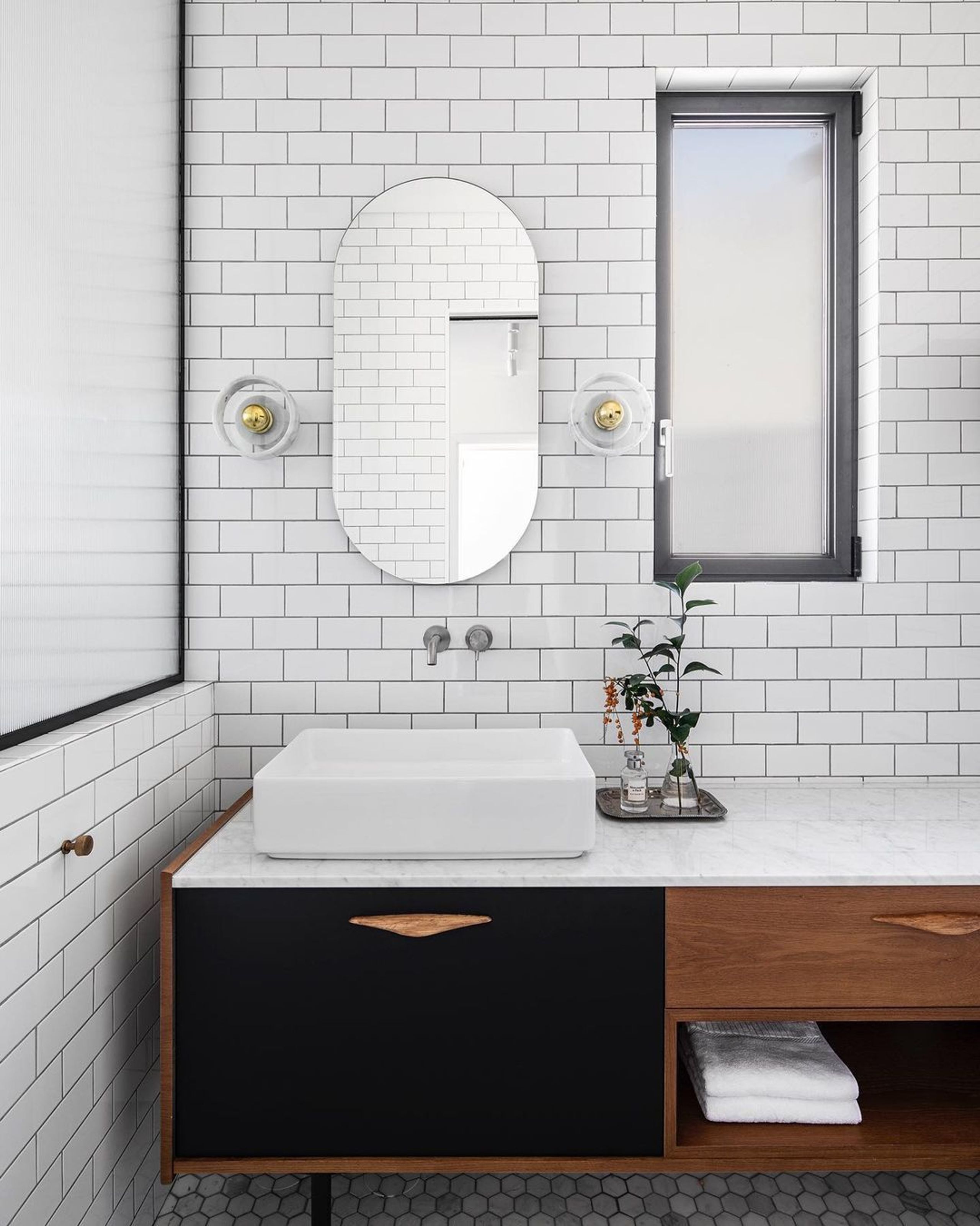 Tom Dixon - Wall lamp - Stone Wall LED - Polished Marble / Gold