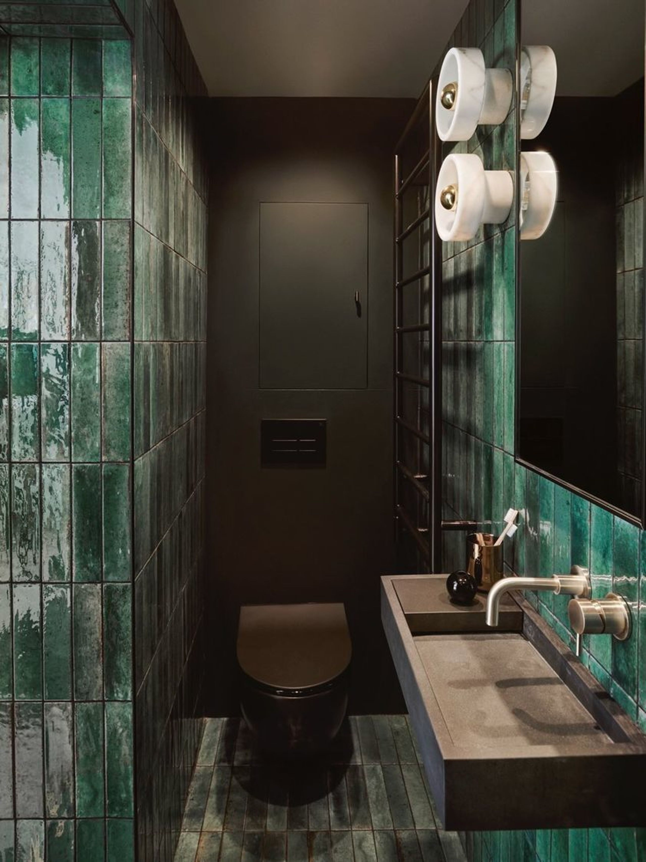 Tom Dixon - Wall lamp - Stone Wall LED - Polished Marble / Gold