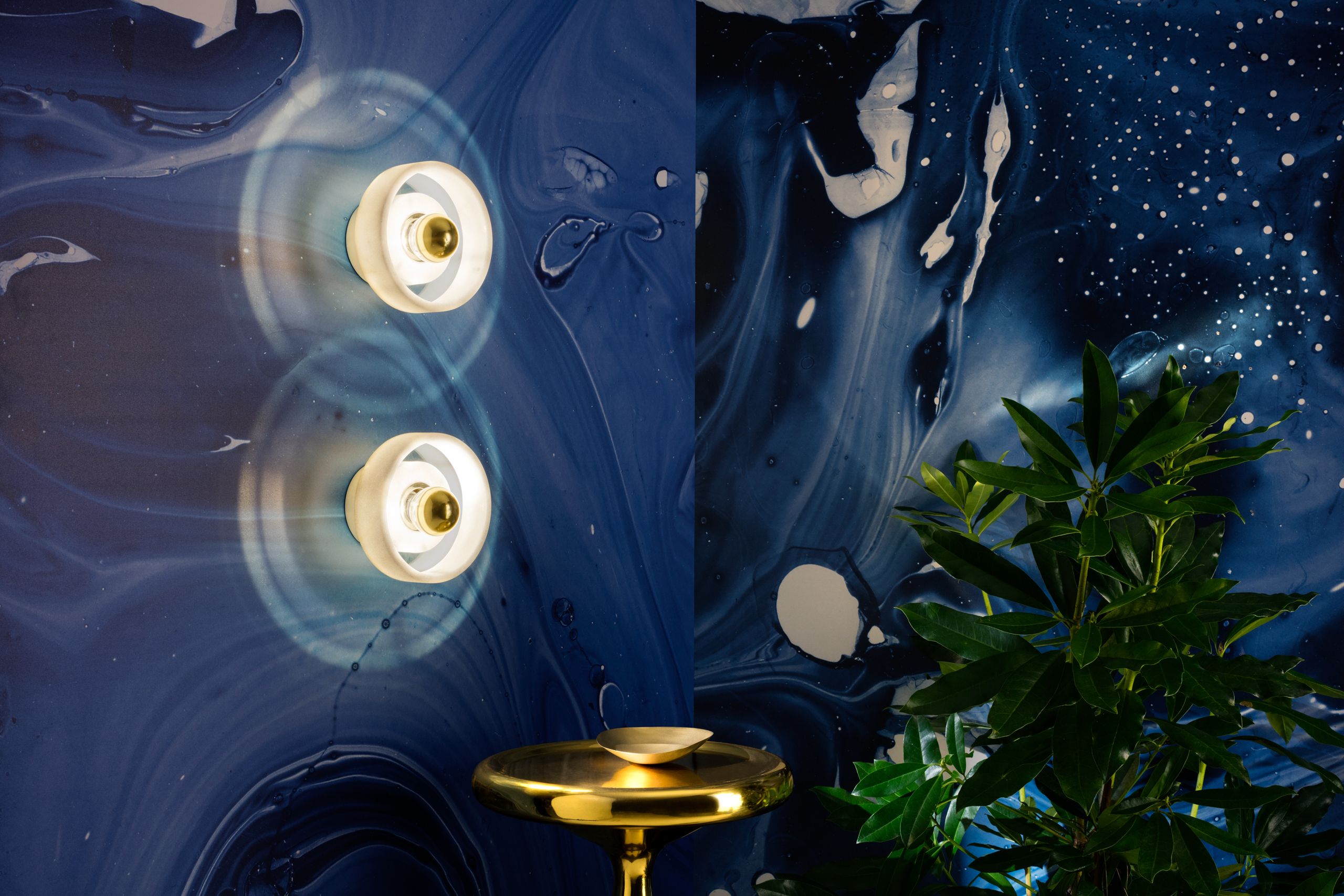 Tom Dixon - Wall lamp - Stone Wall LED - Polished Marble / Gold