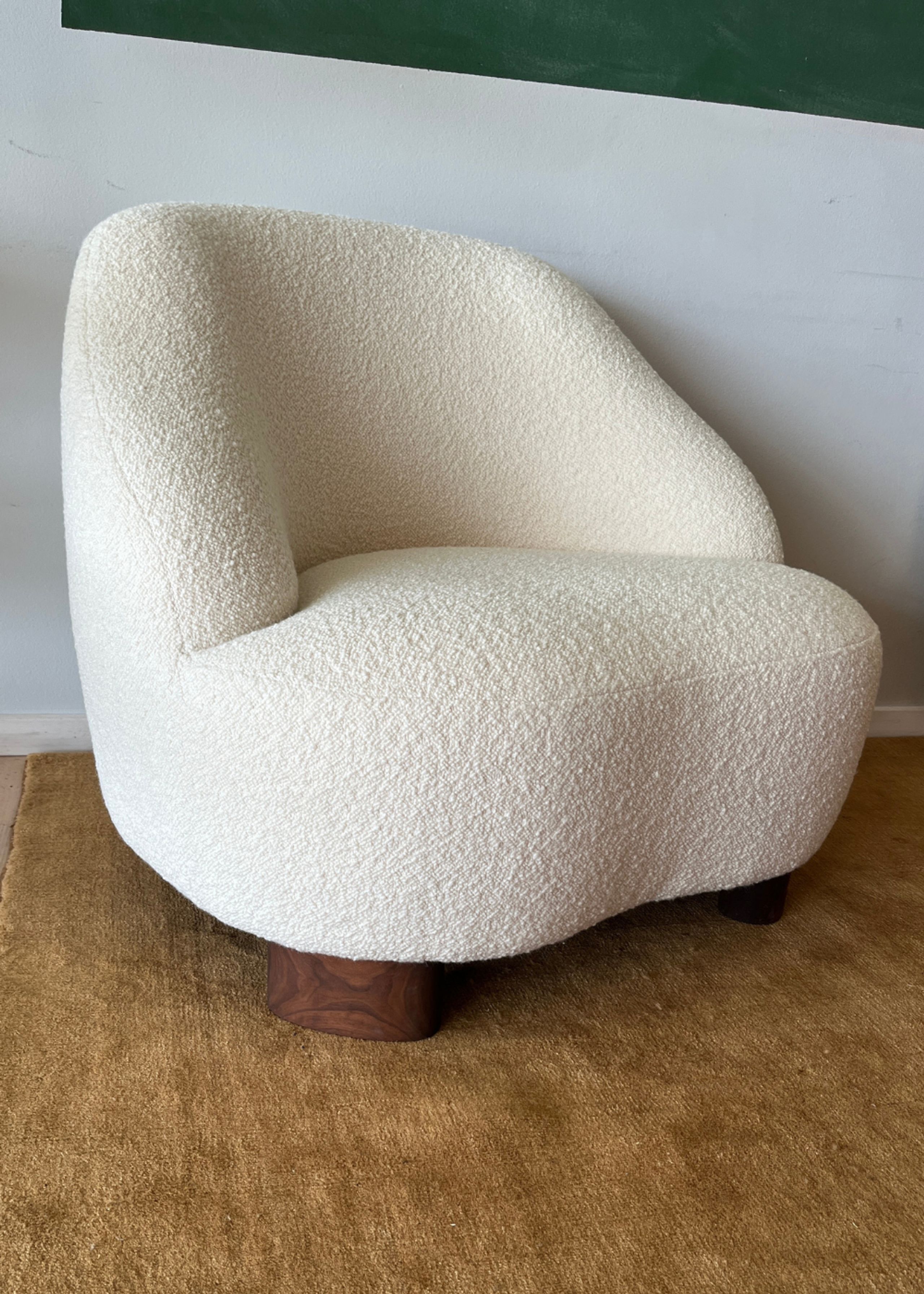 &tradition - Loungestol - Margas LC1 by Liljencrantz - Karakorum 001 / Oiled Walnut - Udstillingsmodel