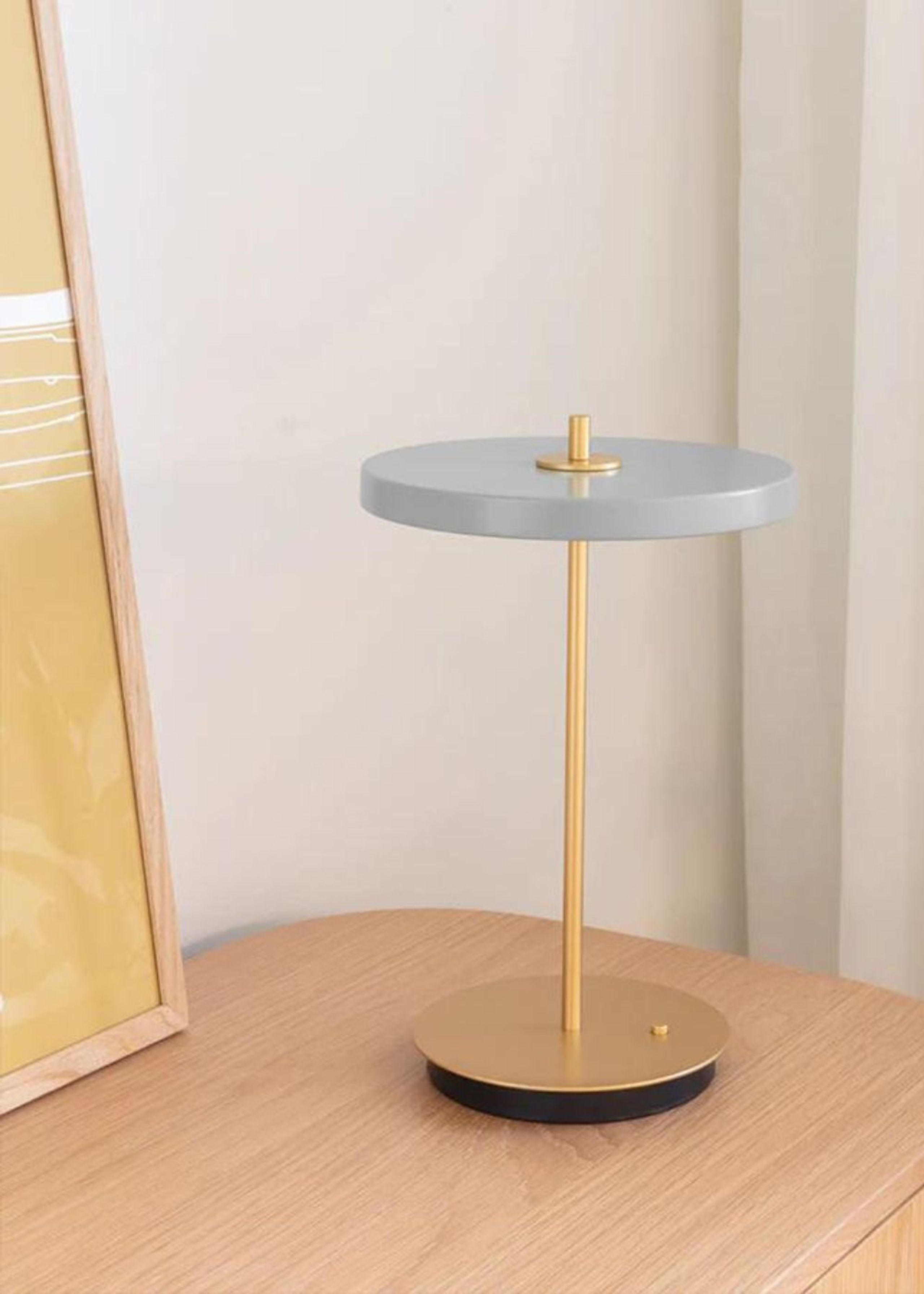 Umage - Bordlampe - Asteria Move - Nuance Mist