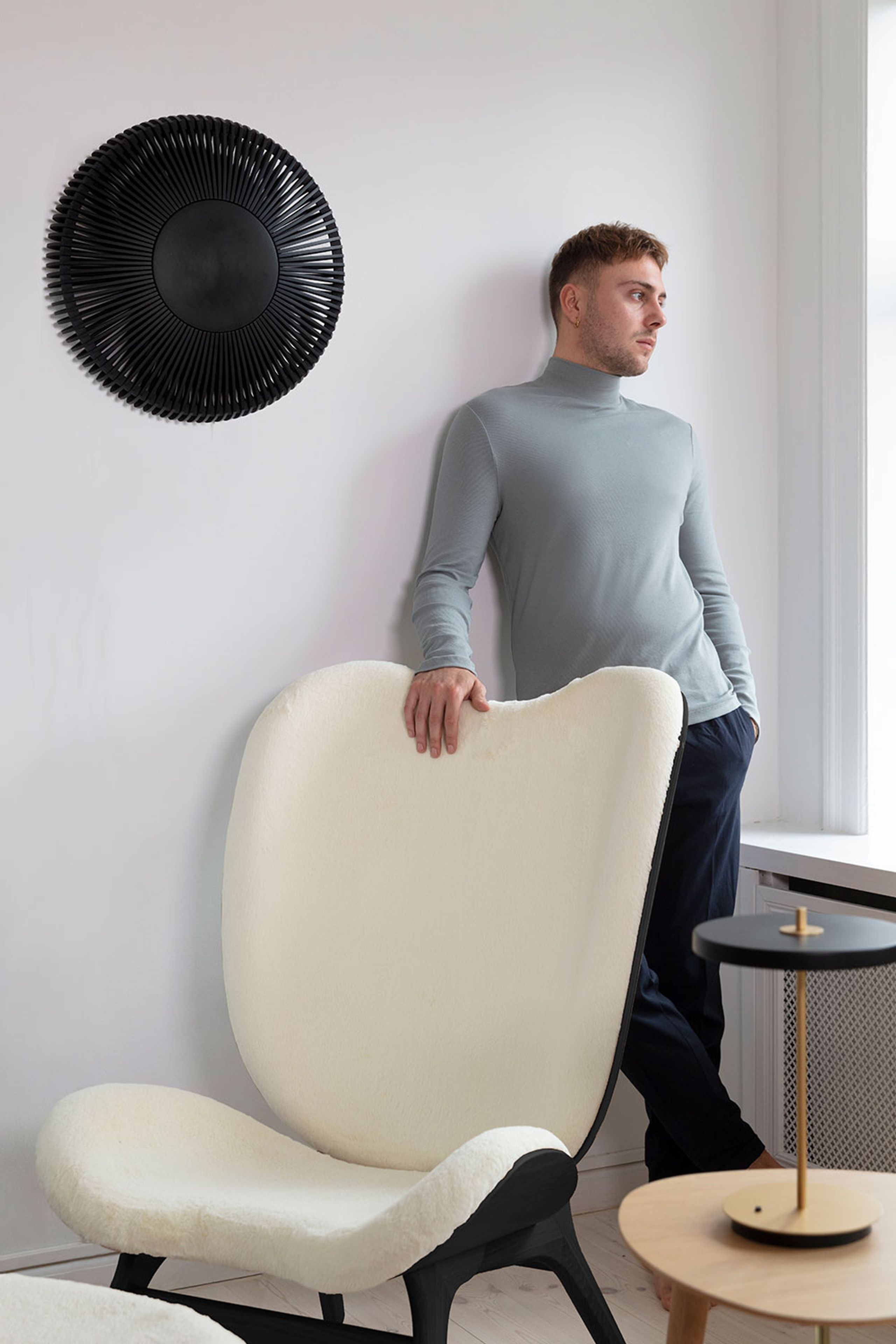 Umage - Wandlamp - Clava Up Wood Lamp - Medium - Black