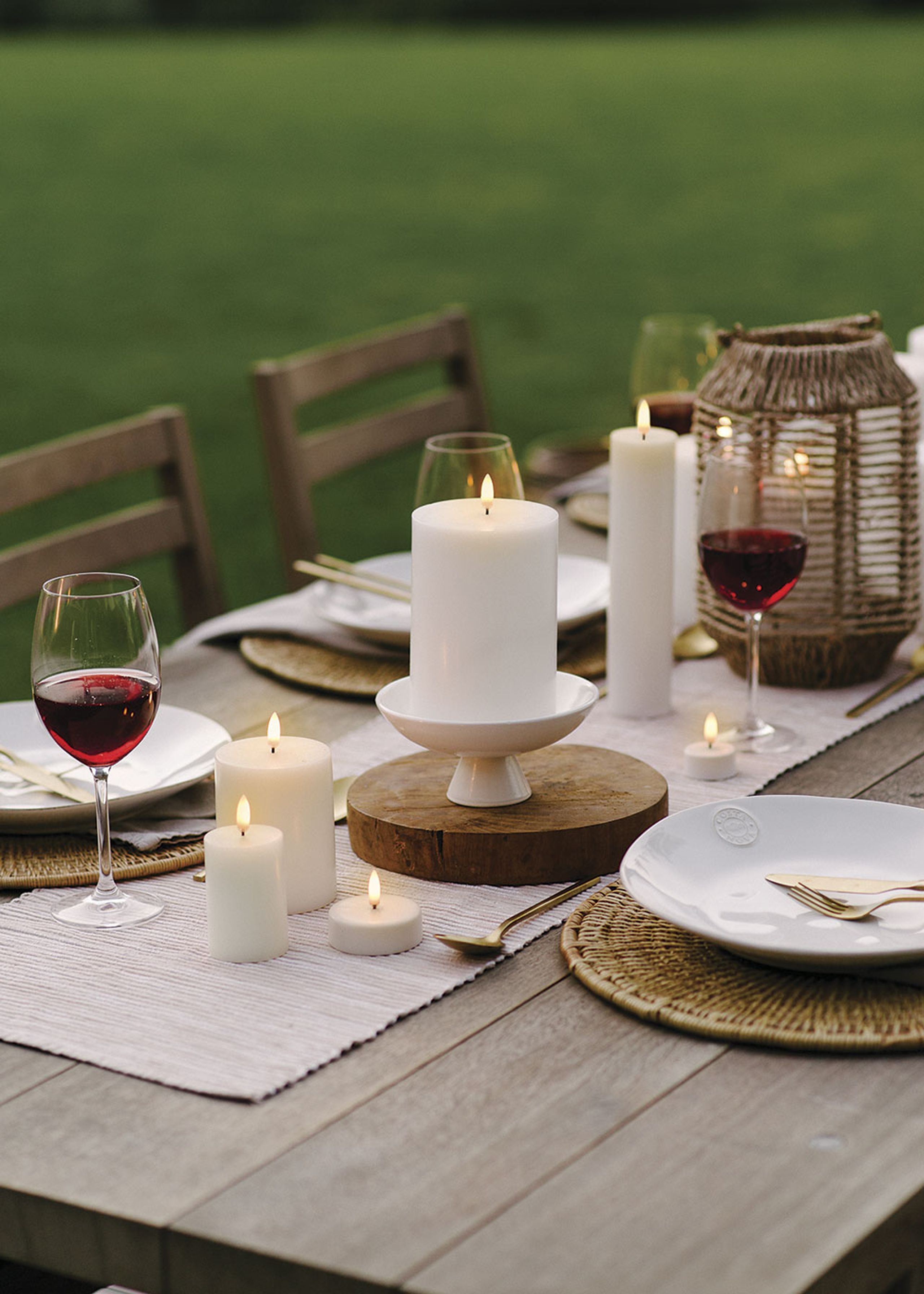 Uyuni - Kerzen - LED Pillar Candle - Nordic White/Smooth - 10,1x15 cm