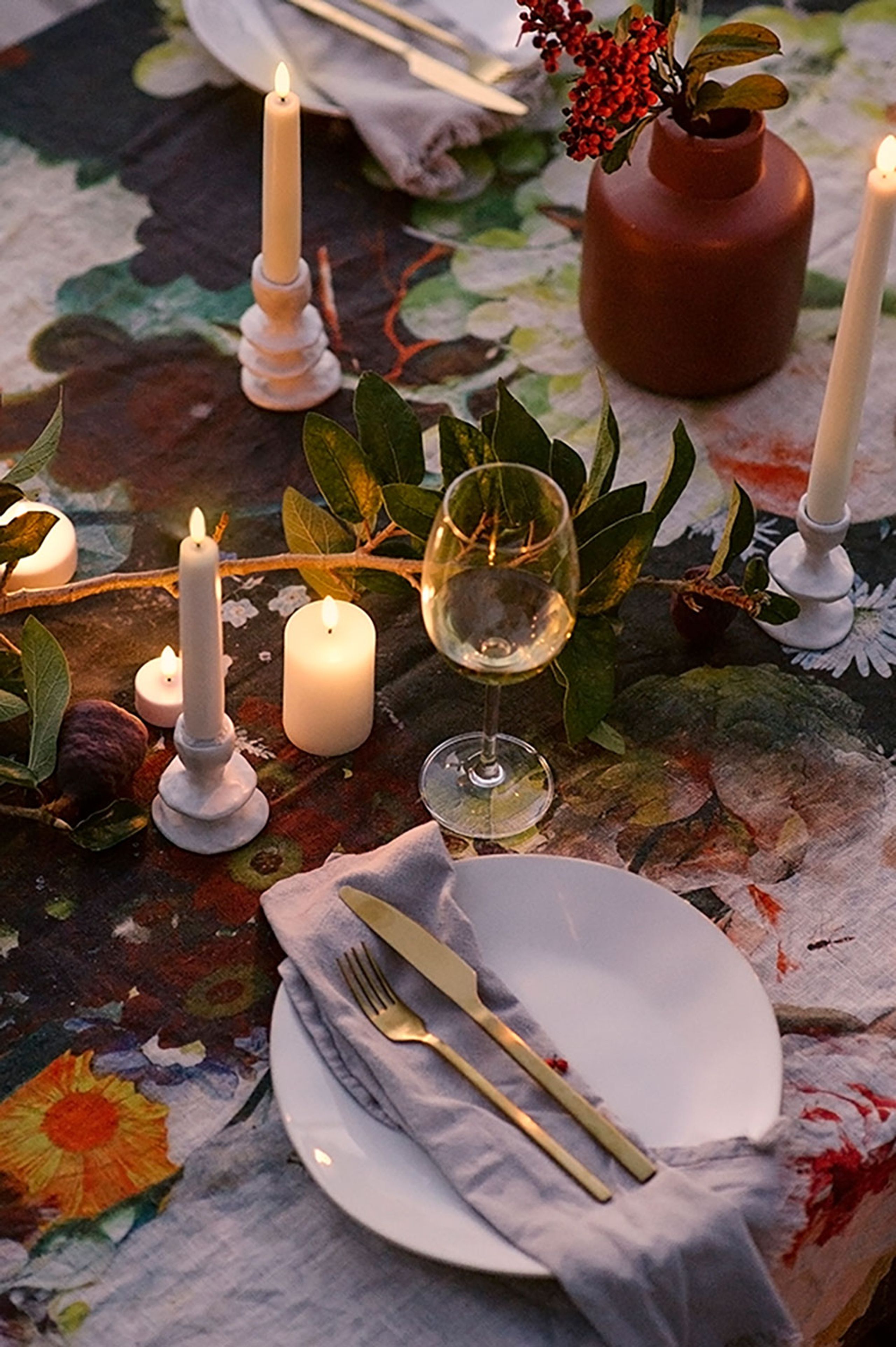 Uyuni - Kerzen - LED Pillar Candle - Nordic White/Smooth - 10,1x15 cm