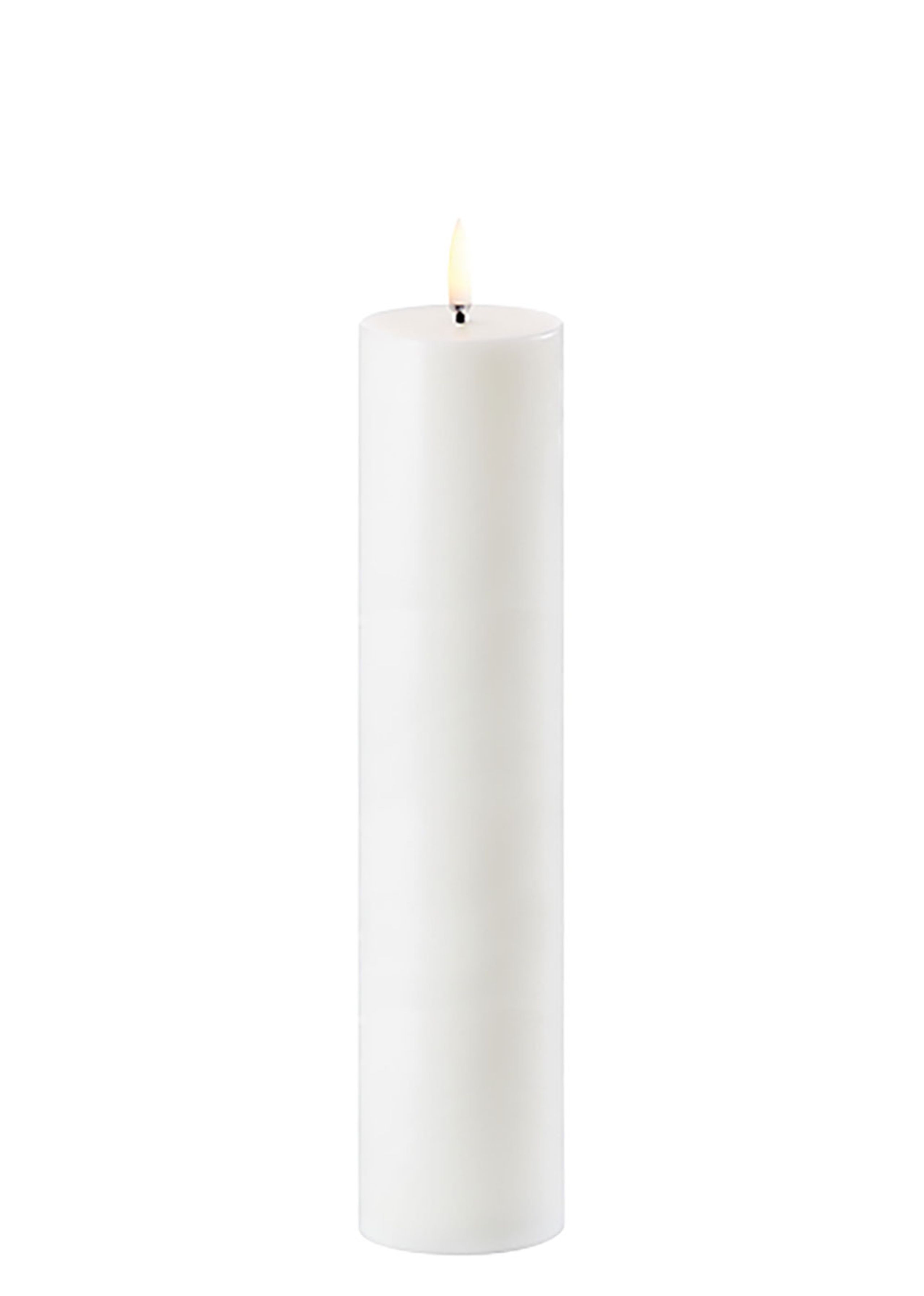 Uyuni - Kerzen - LED Pillar Candle - Nordic White/Smooth - 4,8x22 cm