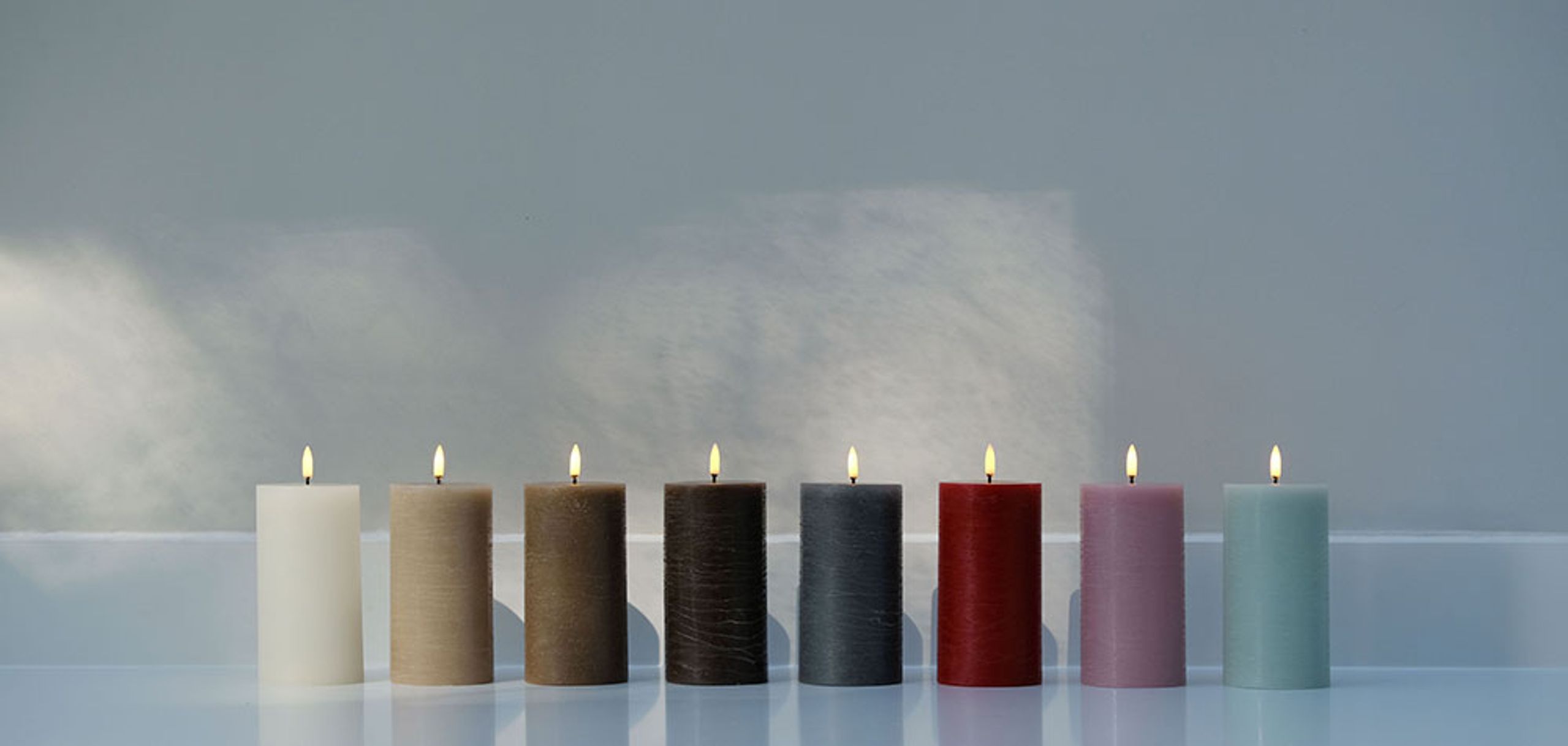 Uyuni - Kerzen - LED Pillar Candle - Nordic White/Smooth - 5,8x10 cm
