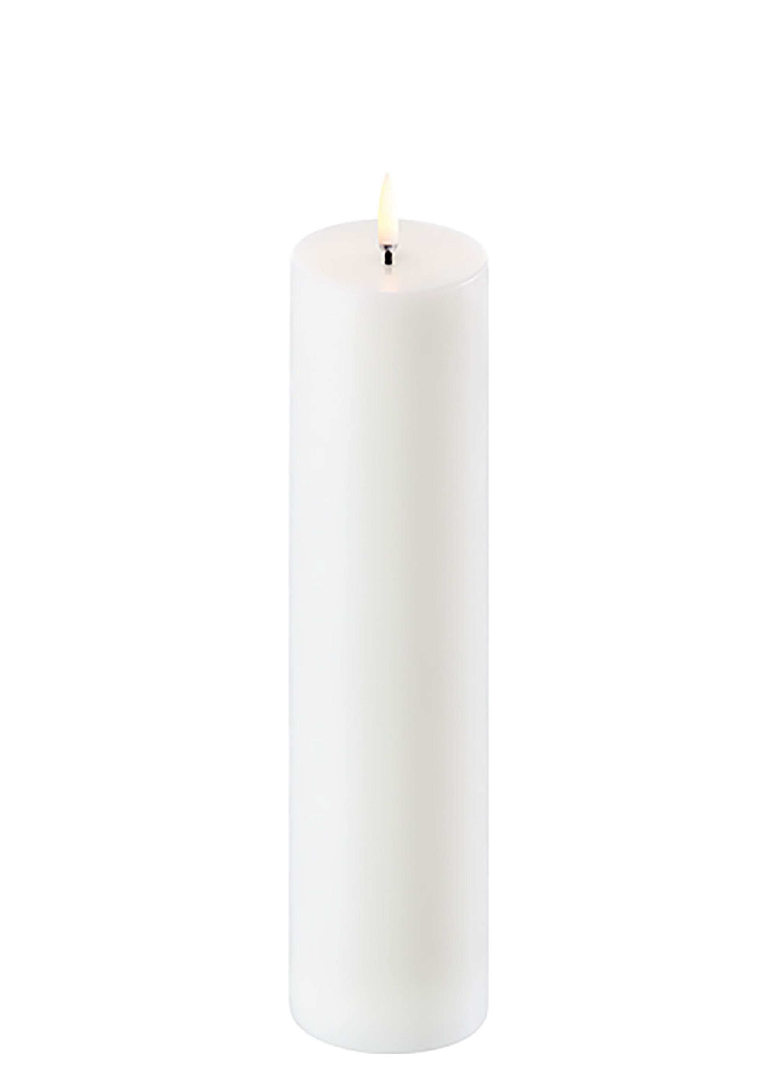 Uyuni - Kerzen - LED Pillar Candle - Nordic White/Smooth - 5,8x22 cm