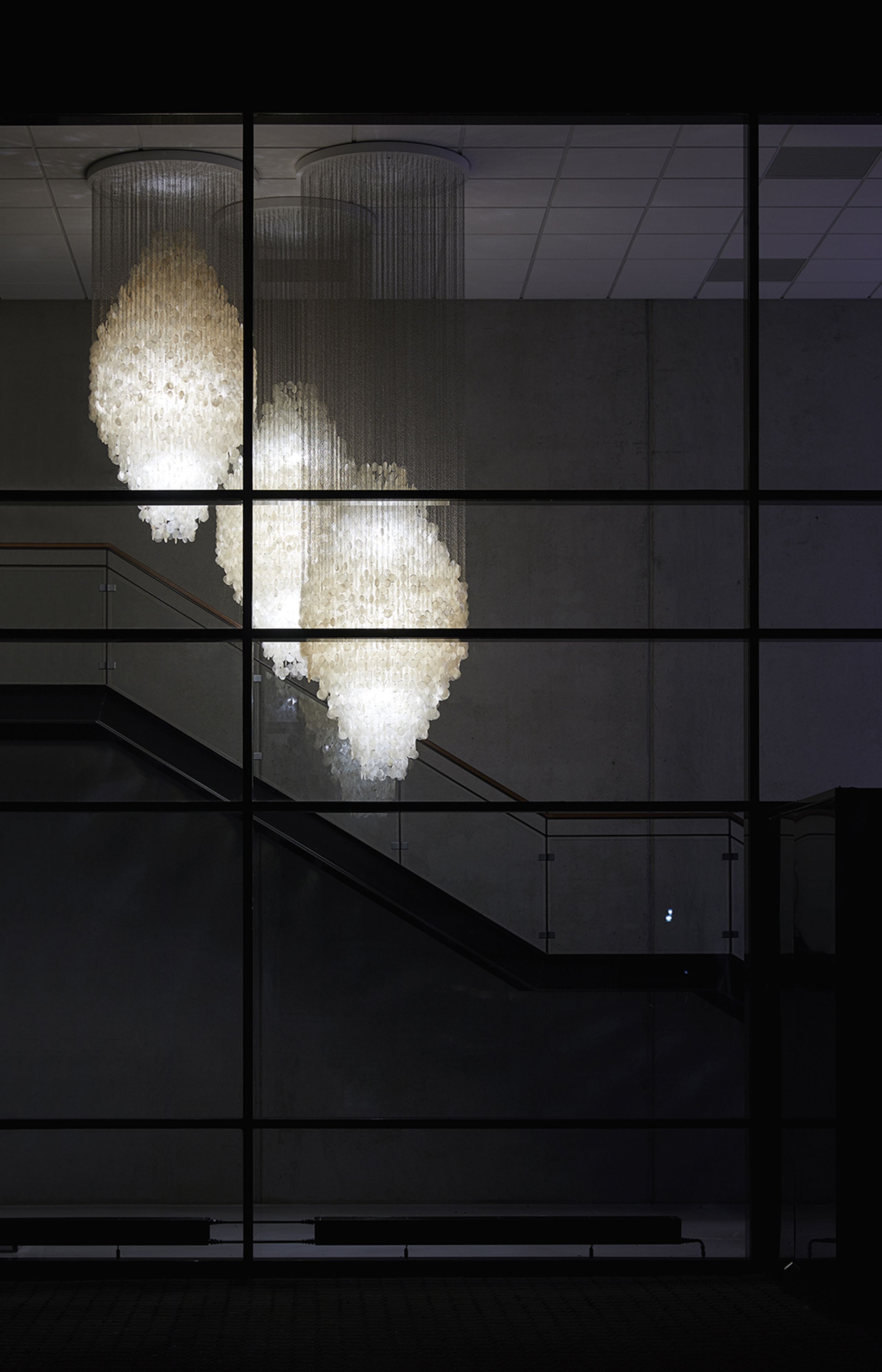 Verpan - Lamp - Fun Pendant - 8DM - Seashell & Chrome