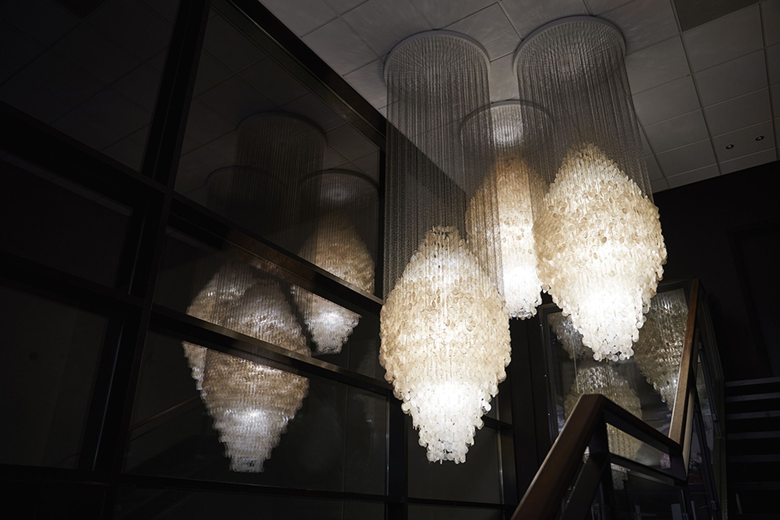 Verpan - Lamp - Fun Pendant - 8DM - Seashell & Chrome