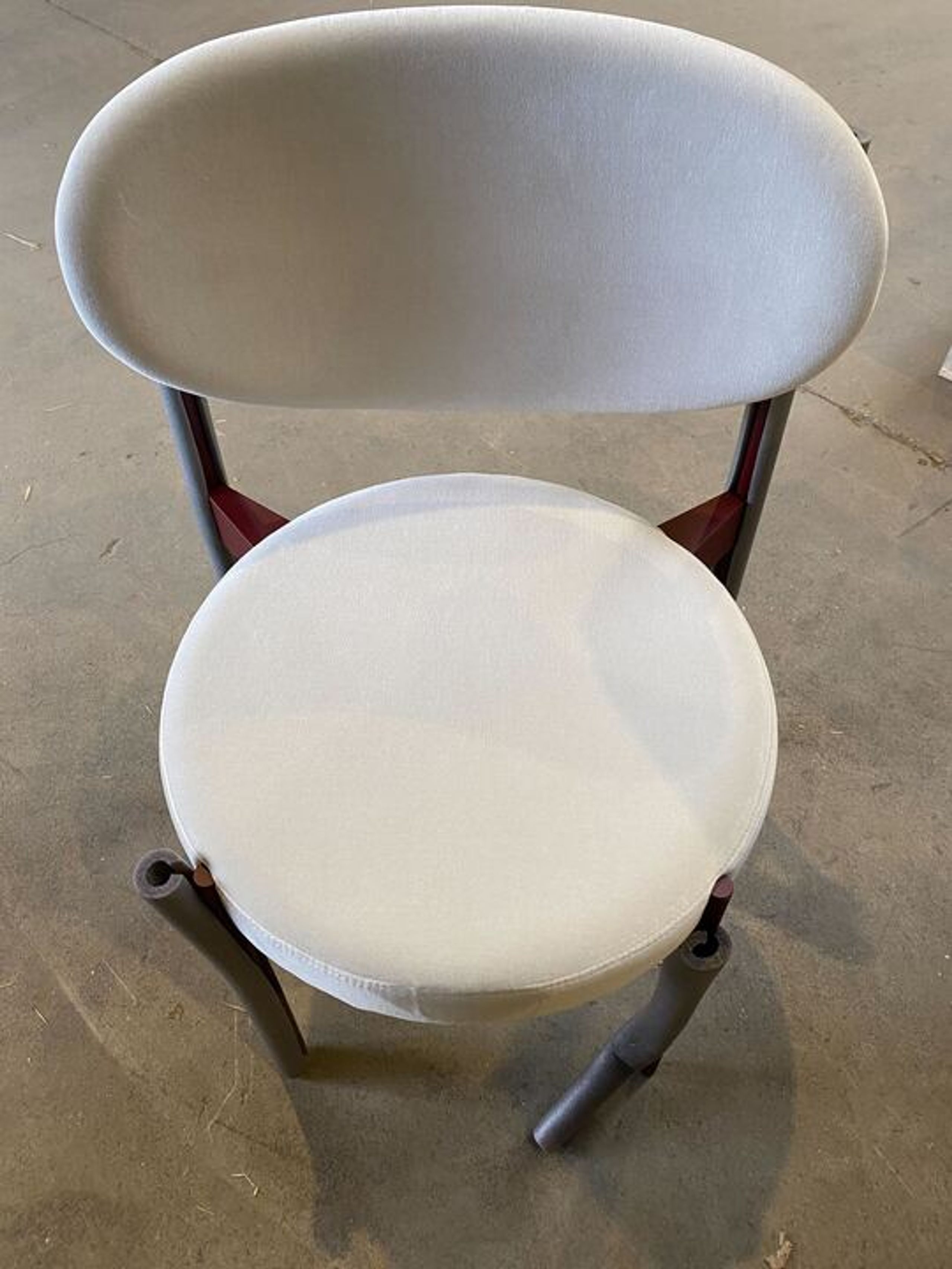 Verpan - Esstischstuhl - 430 Stacking Chair by Verner Panton - Burgundy / Harald 123