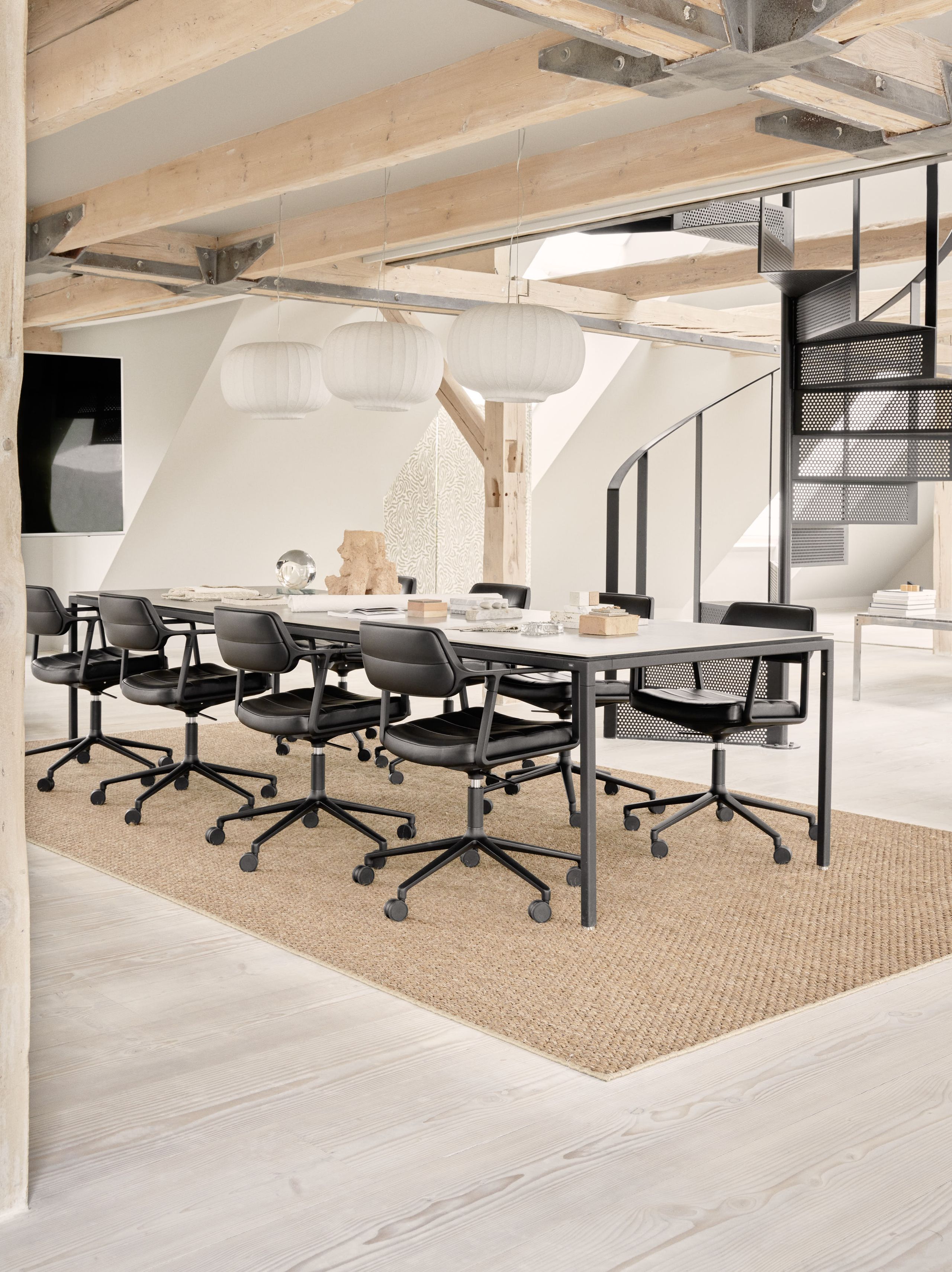 Vipp - Kontorstol - Vipp453 Swivel+ - Camel Leather 101 / Polished Frame - Castors