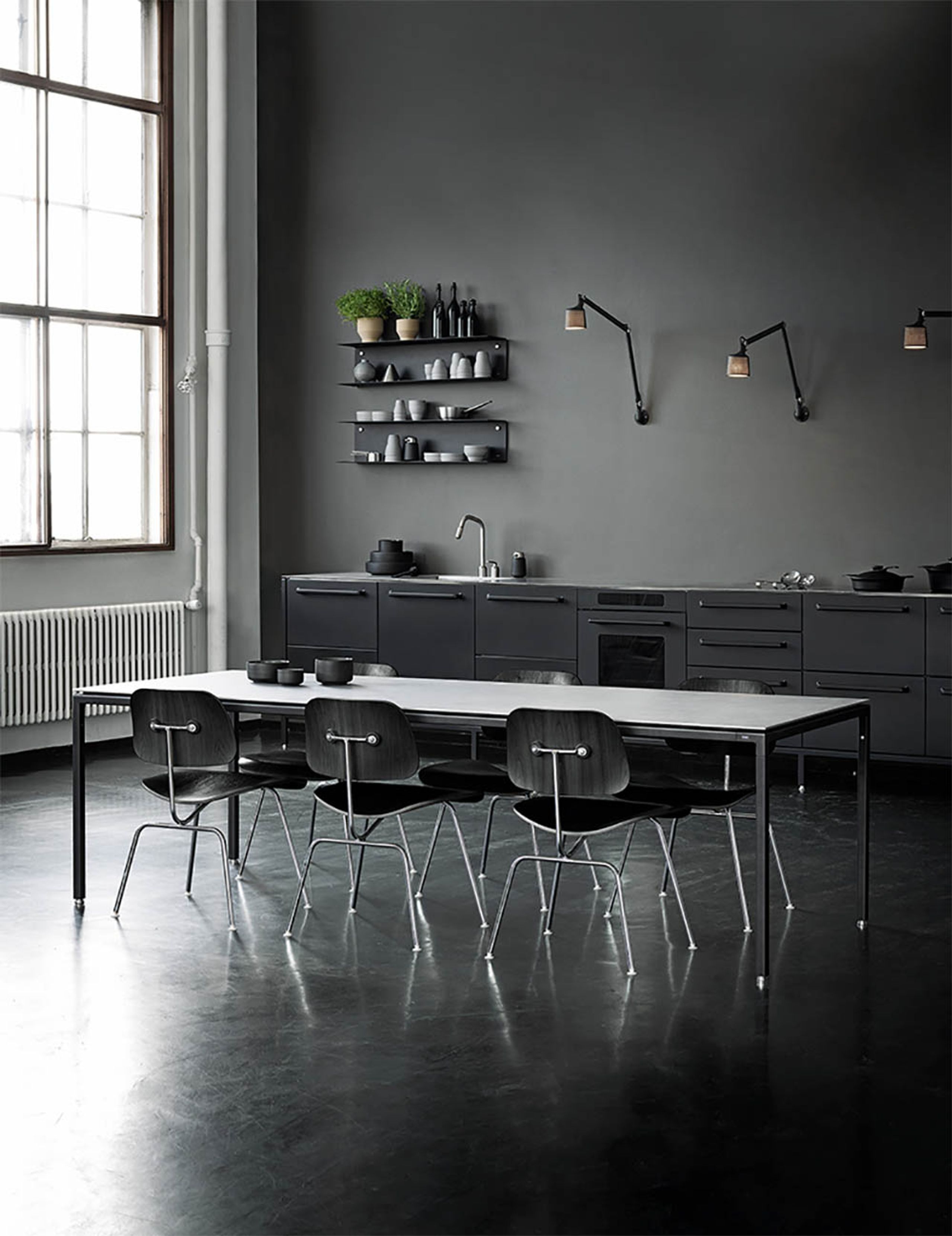 Vipp - Spisebord - Table - Vipp971 & Vipp972 - Mørk Eg