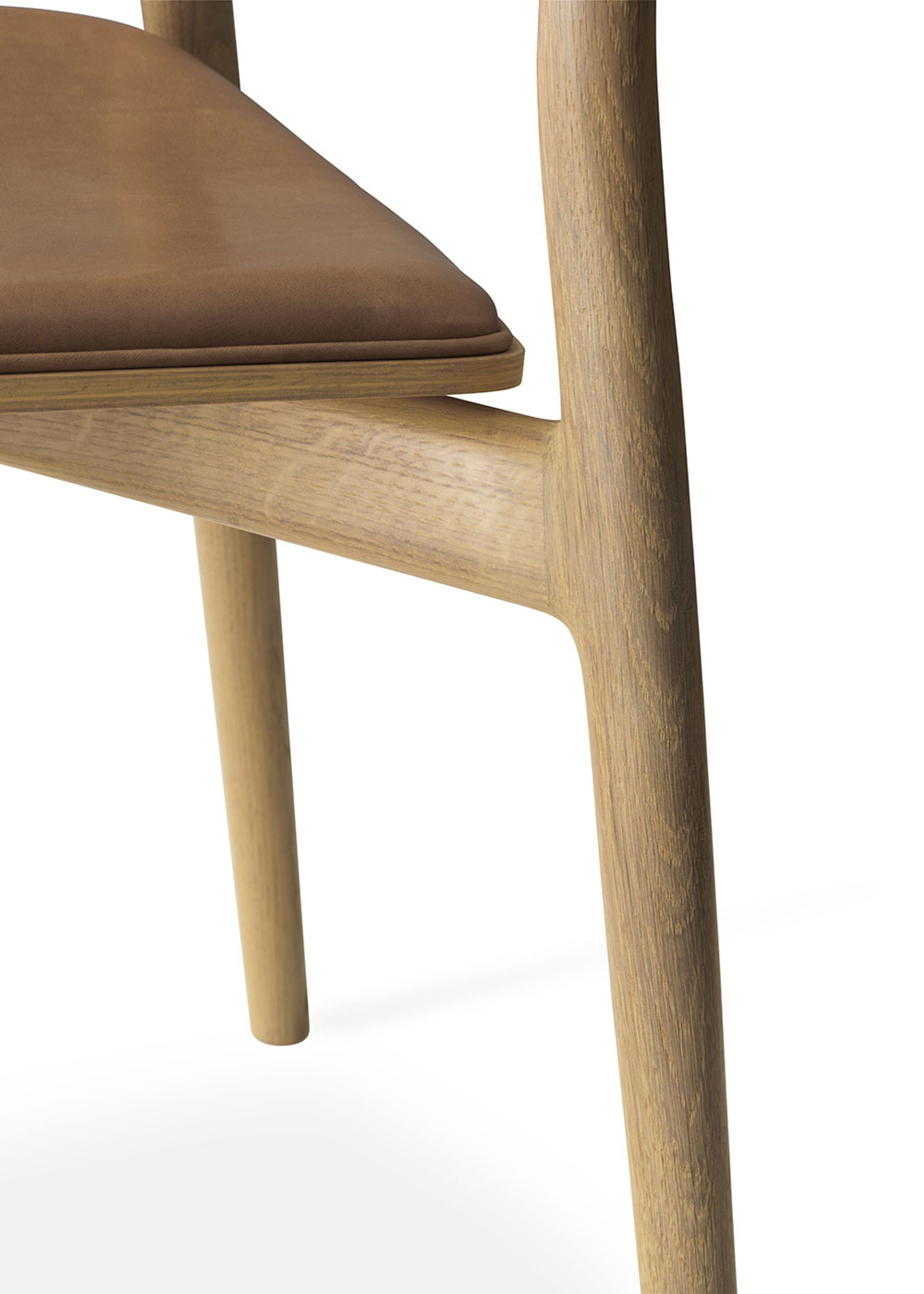 Vipp - Stol - Cabin Chair - Vipp481 - Vacona Sand / Light Oiled Oak