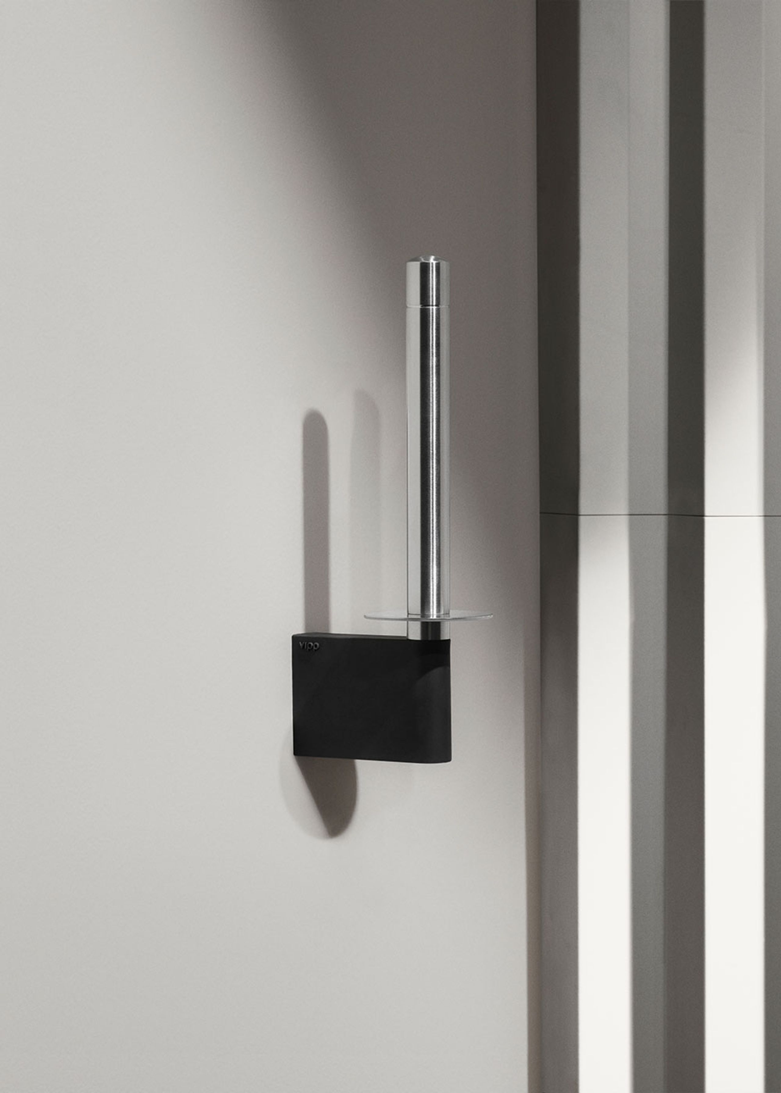Vipp - Toiletpapirholder - Toiletrulleholder Ekstra - Vipp4 - Black