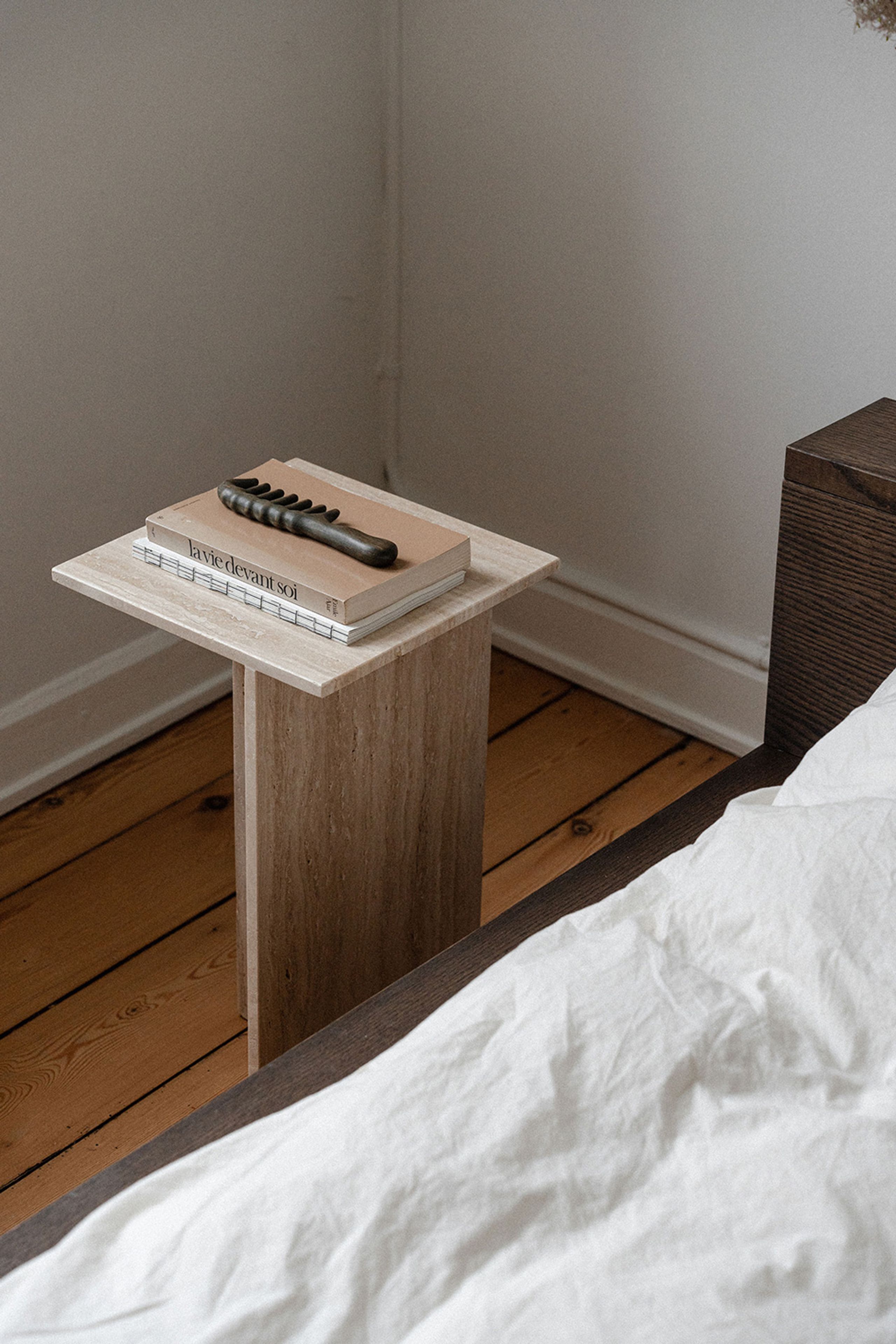 Wabi Sabi - Biquíni - Venus Pedestal - Travertine