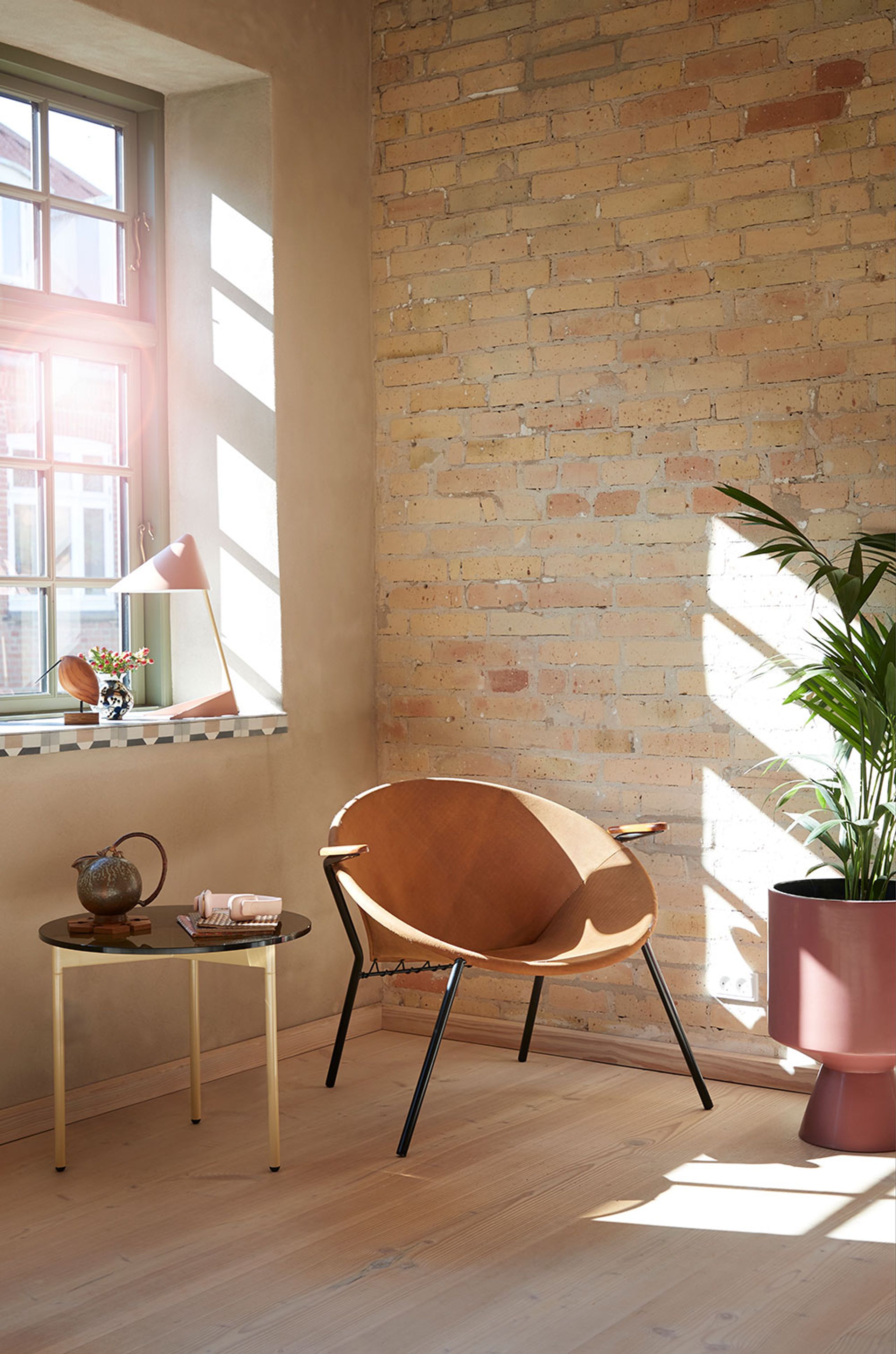 Warm Nordic - Lænestol - Balloon Chair - Sheerwood Nubuck (Hazel Brown)