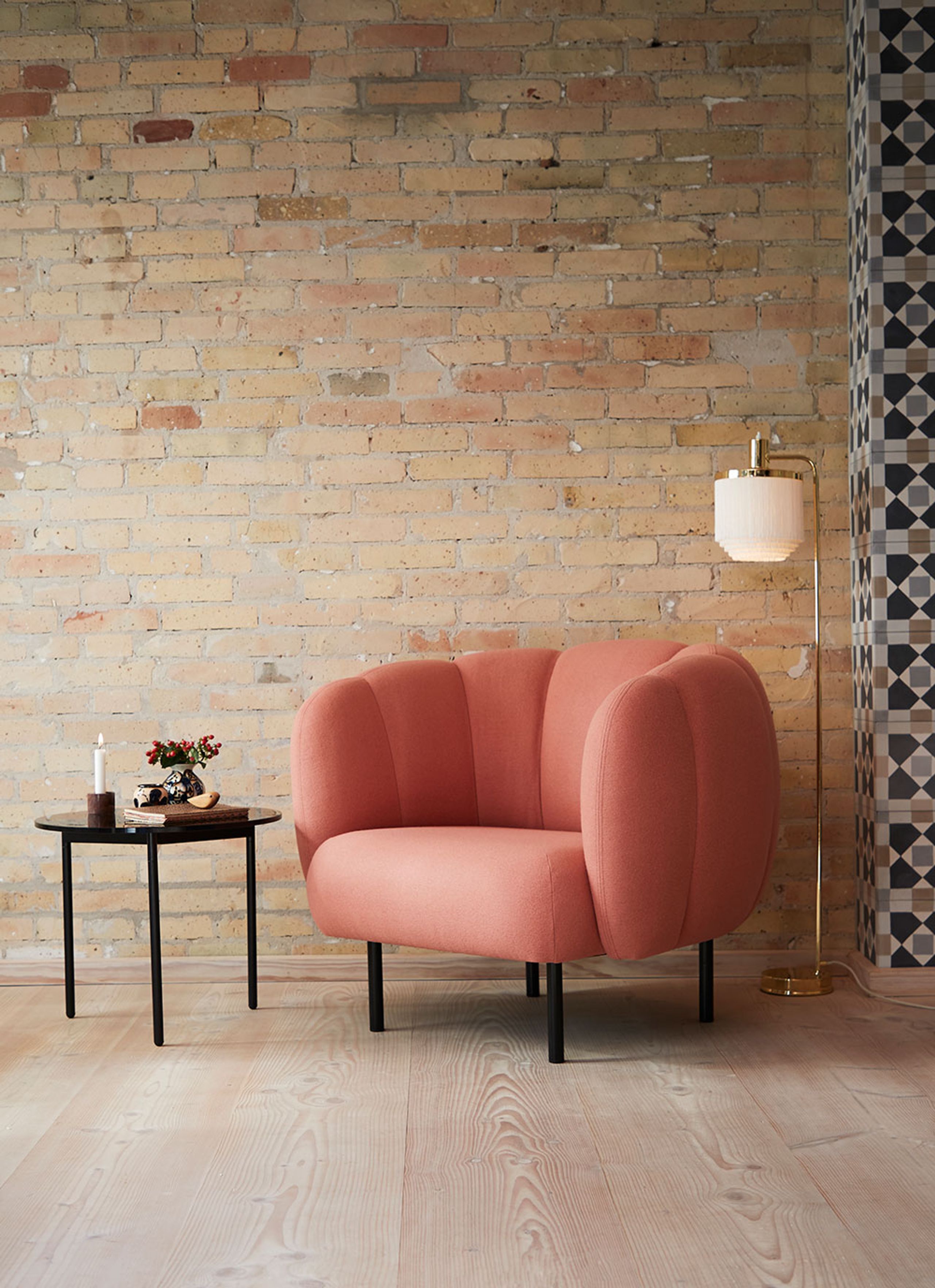 Warm Nordic - Armchair - Cape Stitch Lounge Chair - Barnum 2 (Sand)