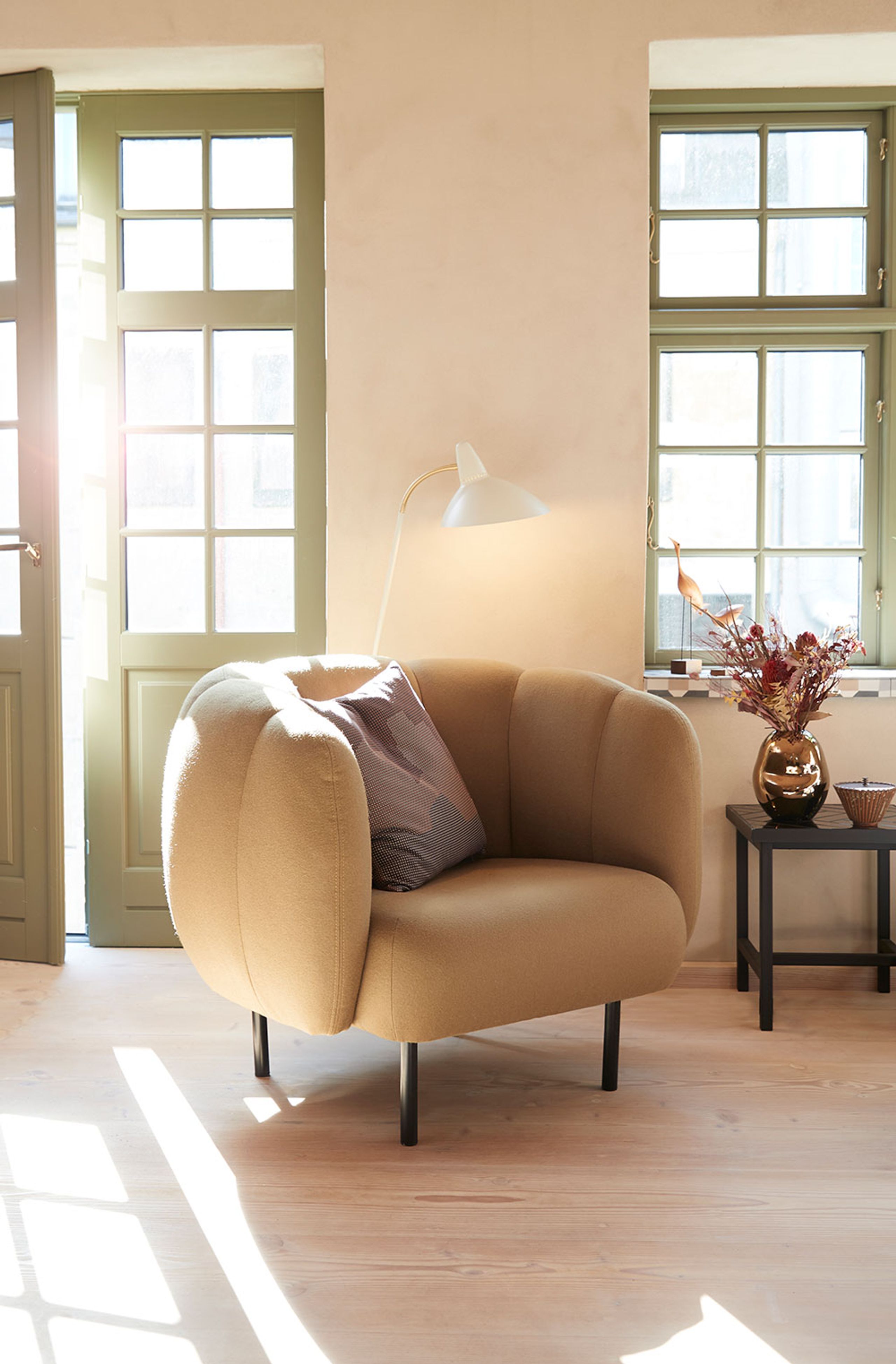 Warm Nordic - Armchair - Cape Stitch Lounge Chair - Barnum 2 (Sand)