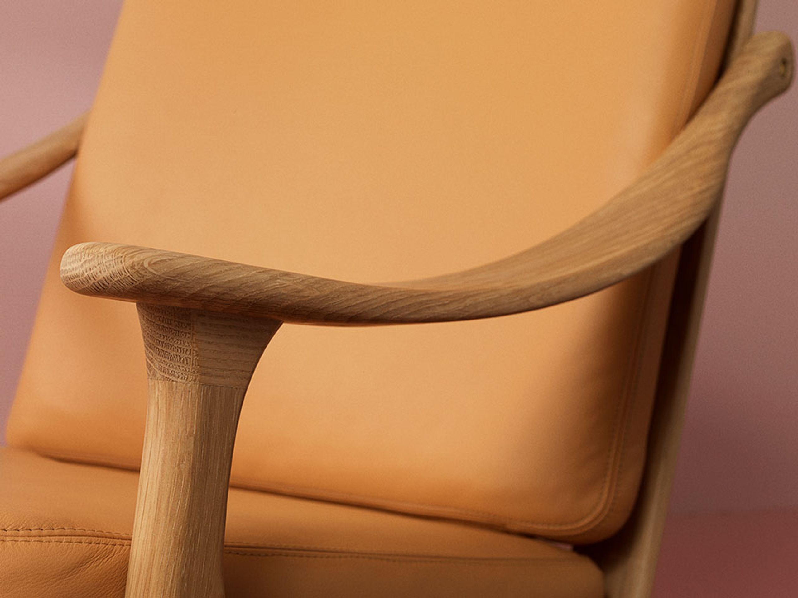 Warm Nordic - Armchair - Lean Back Chair - Soavé Leather (Nature)