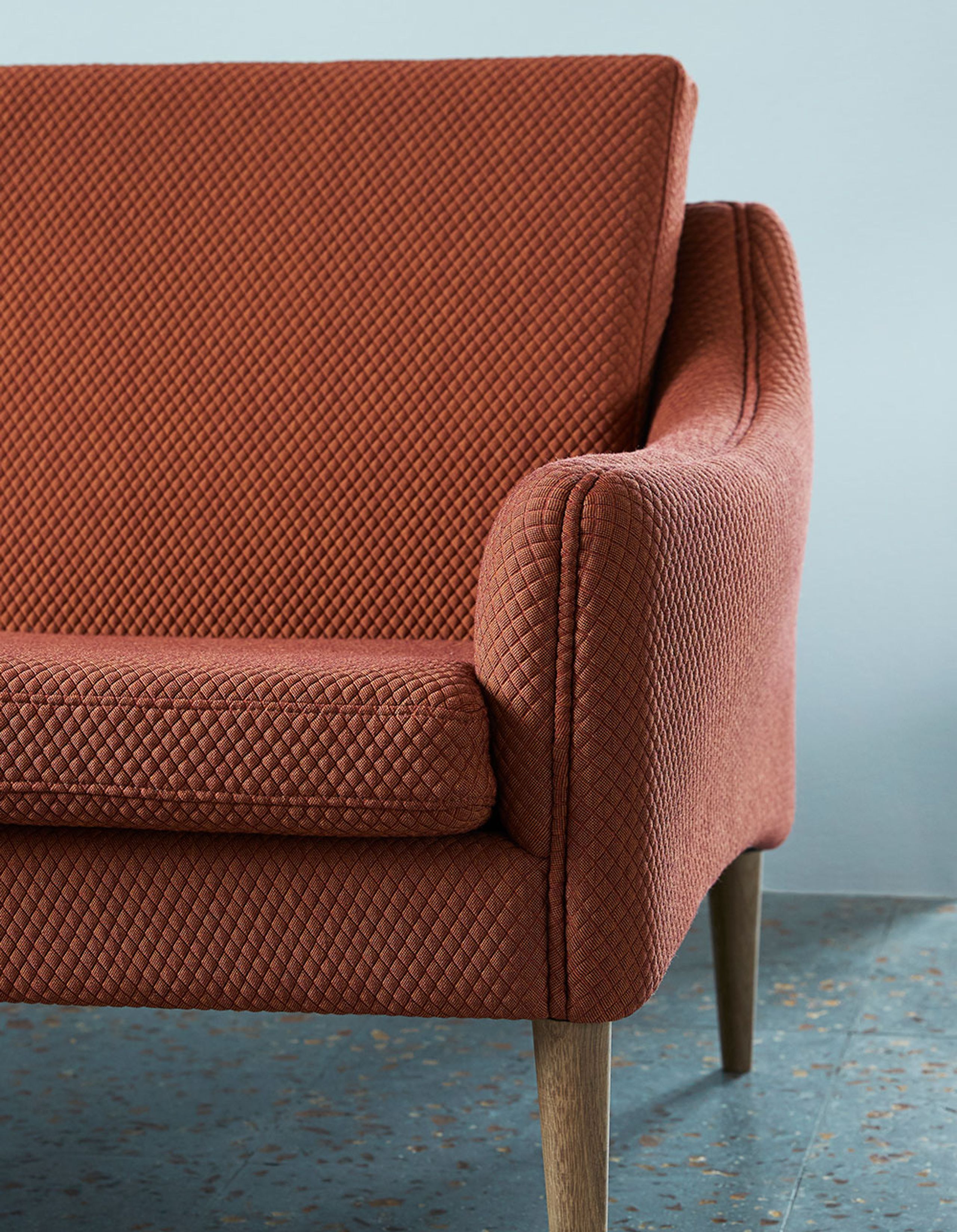 Warm Nordic - Fauteuil - Mr. Olsen Chair - Rewool 658 (Soft Violet)