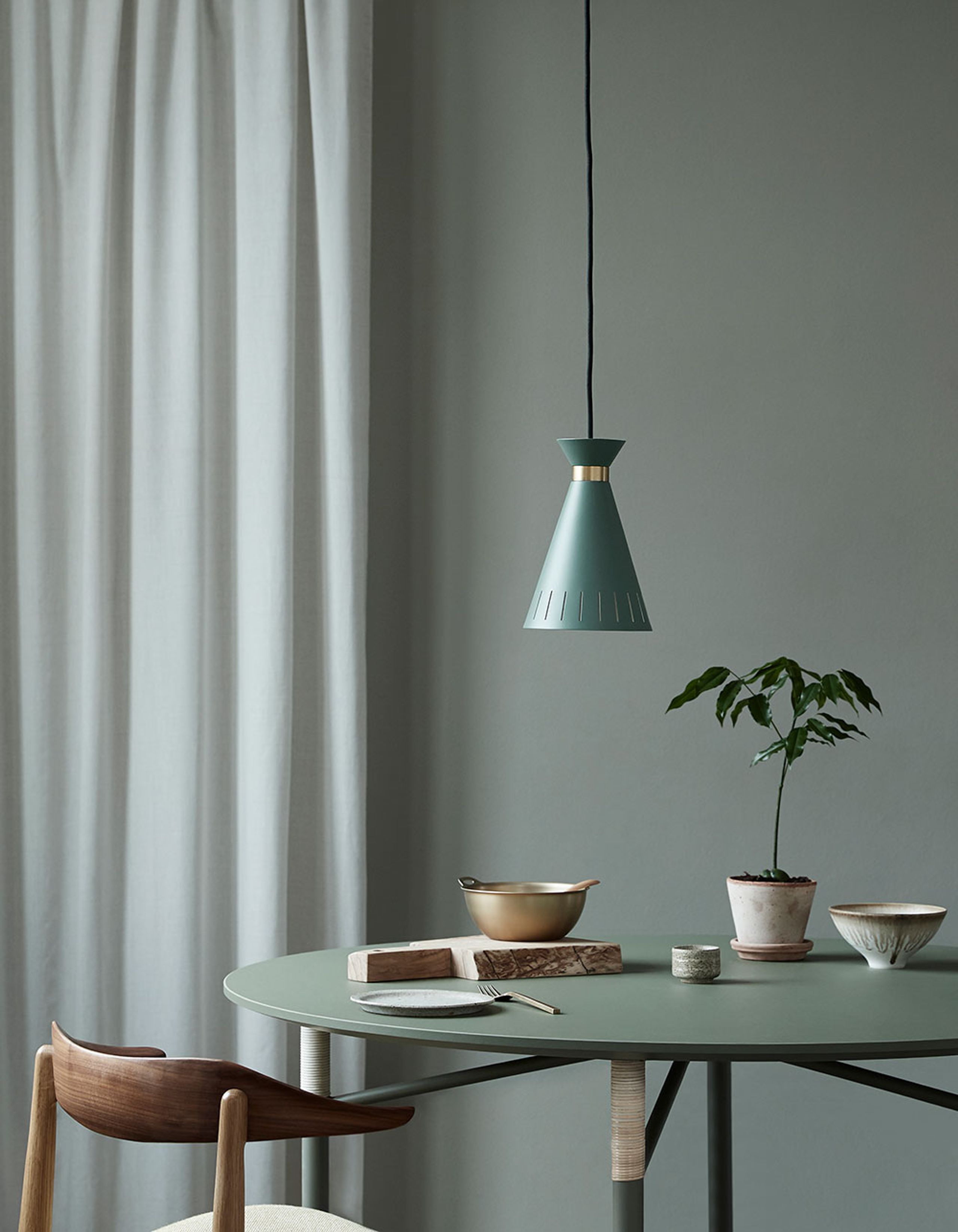 Warm Nordic - Pendel - Cone / Pendant - Dusty Green