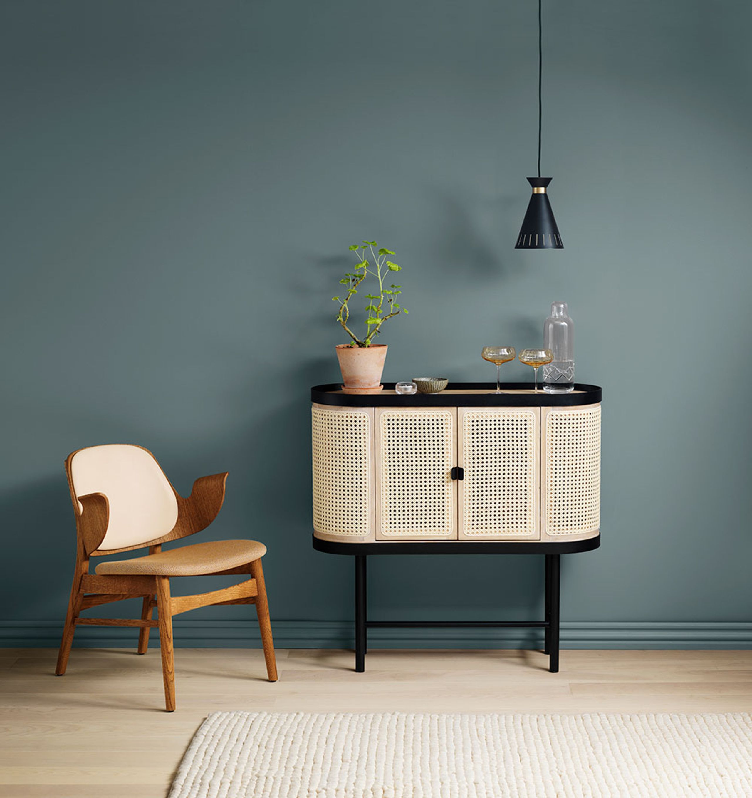 Warm Nordic - Barkruk - Be My Guest / Bar Cabinet - French Cane