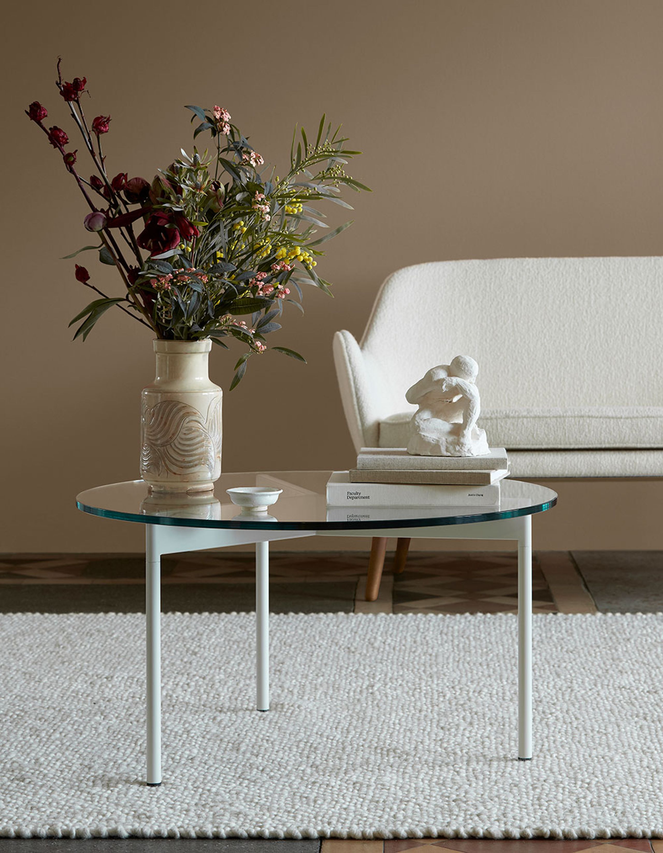 Warm Nordic - Tavolino da caffè - From Above Table - Small - Smoke Grey / Ocean Blue