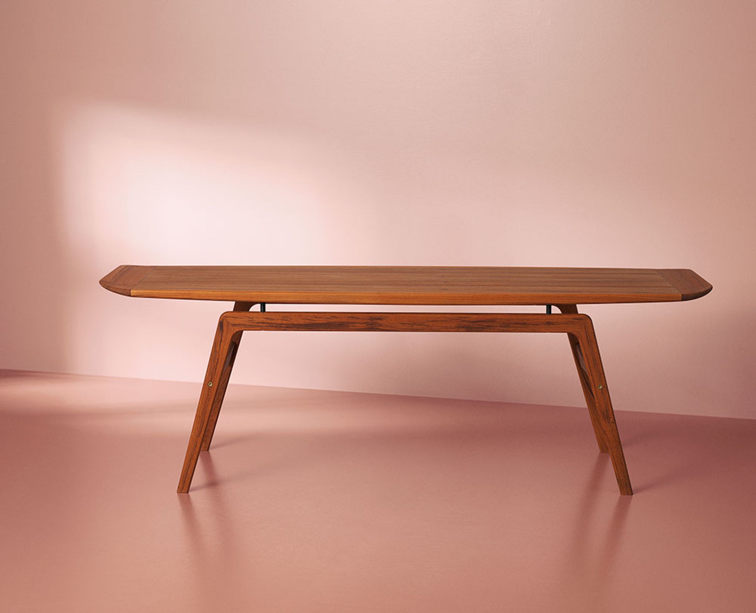 Warm Nordic - Sofabord - Surfboard Table - Oiled Teak