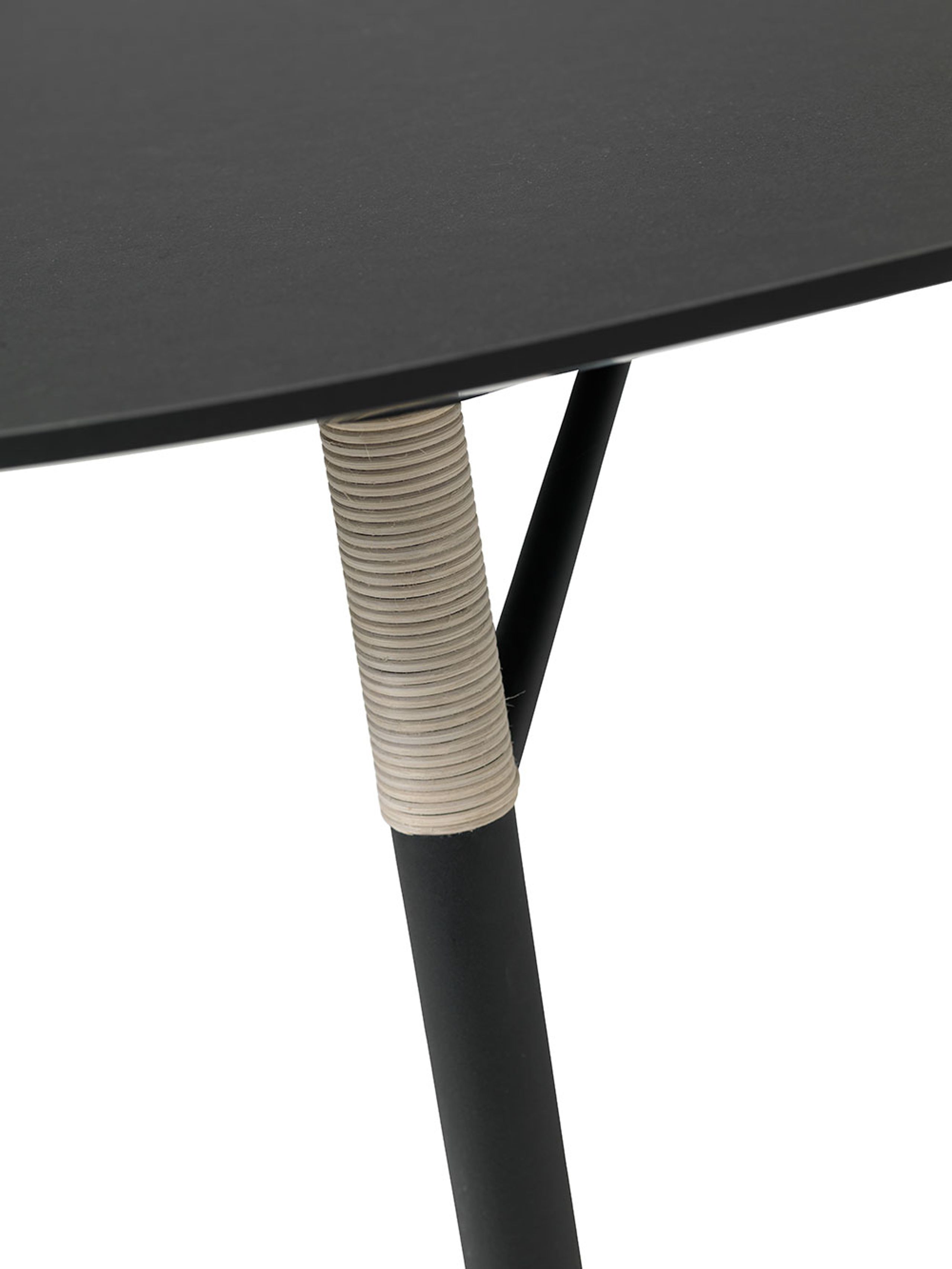 Warm Nordic - Dining Table - Affinity Table - Black