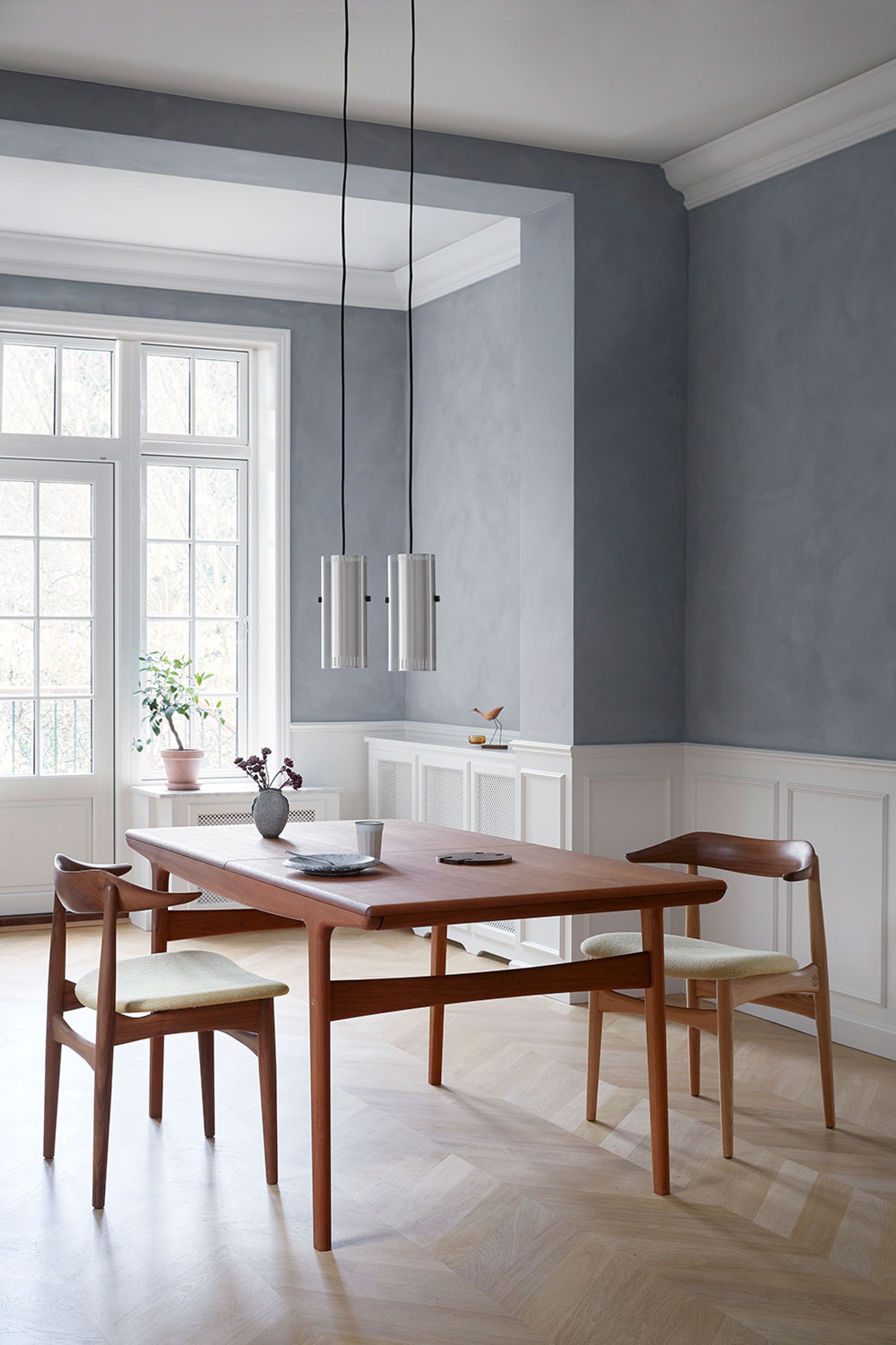 Warm Nordic - Chaise - Cow Horn Chair - Hallingdal 180 (Anthracite Melange)