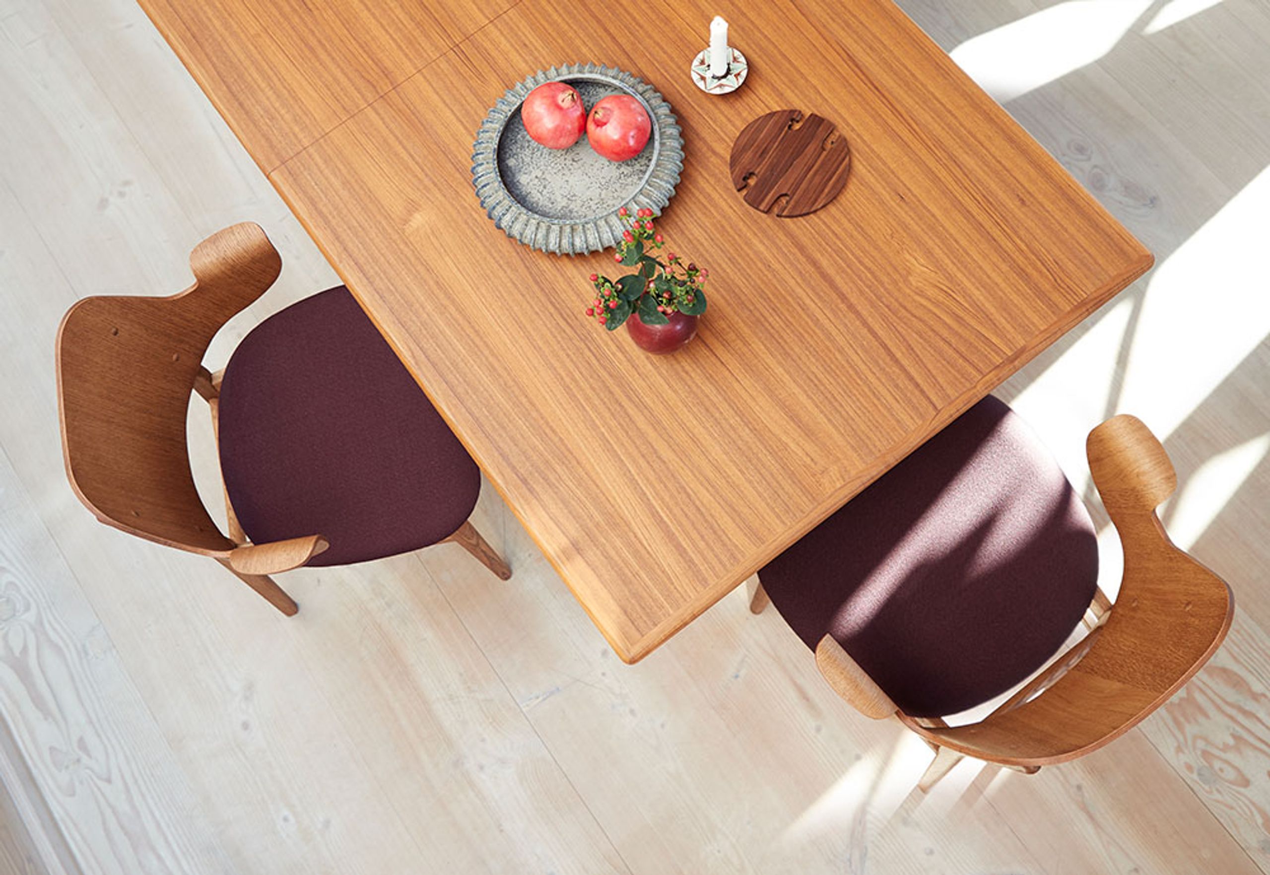 Warm Nordic - Stoel - Gesture Chair / White Oiled Oak - Solid Oak