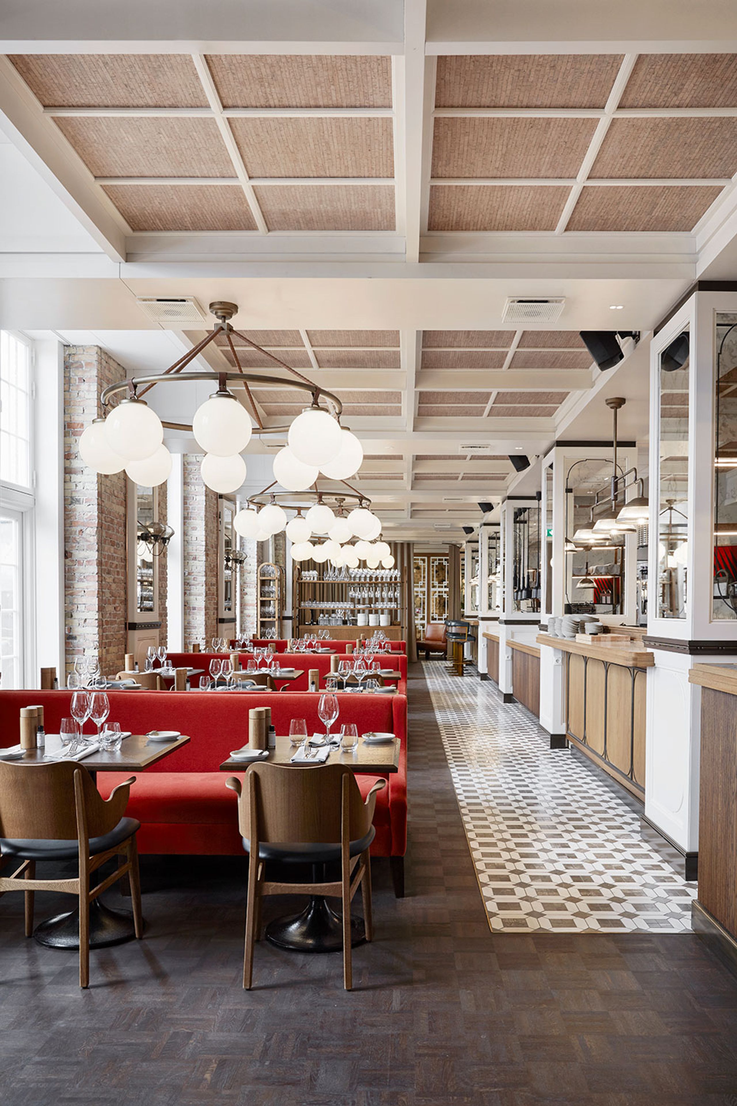 Warm Nordic - Chair - Gesture Chair / Teak Oiled Oak - Vidar 443 (Yellow)