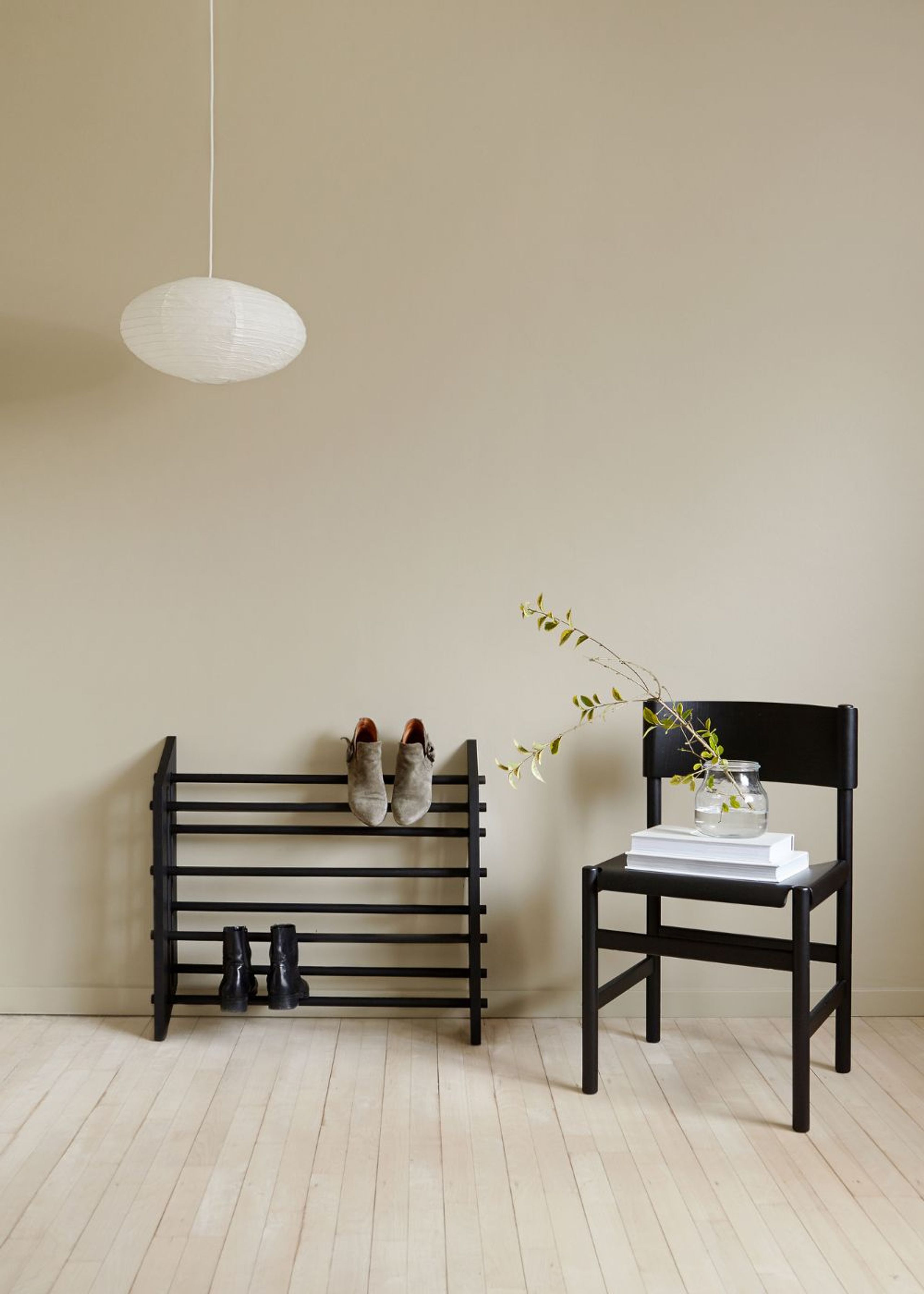 WeDoWood - Shoe Rack - Moodstand - Black Oak - Medium